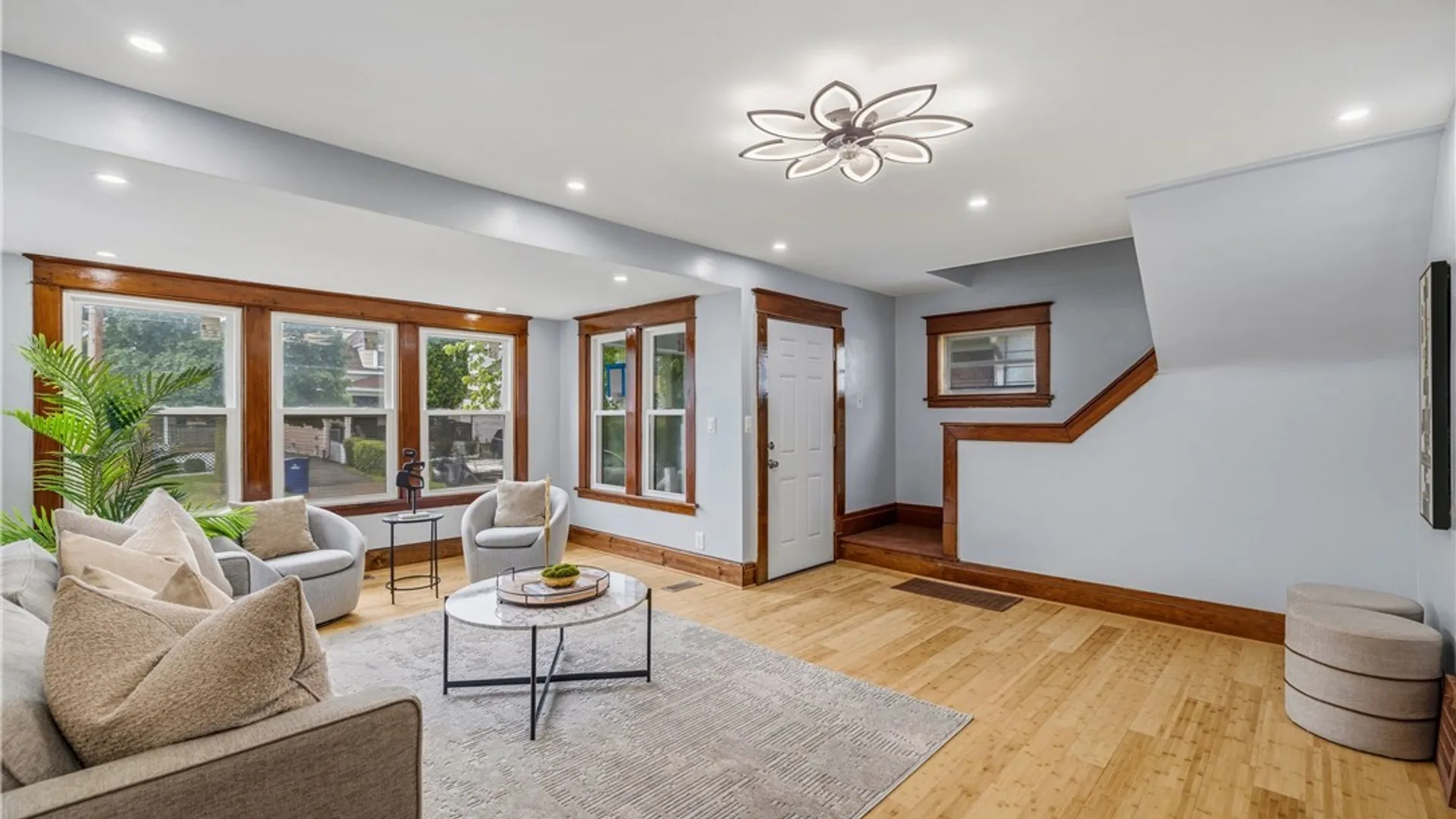 Property at 461 Stockbridge Avenue, Buffalo, NY 14215 6