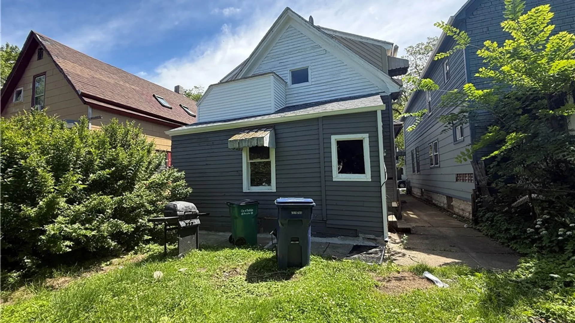 Property at 76 Sattler Avenue, Buffalo, NY 14211 25