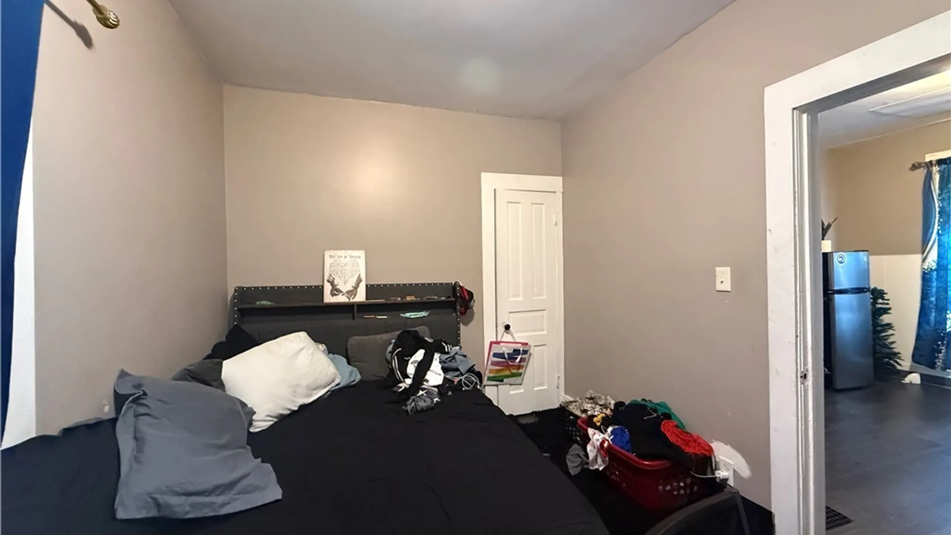 Property at 76 Sattler Avenue, Buffalo, NY 14211 12