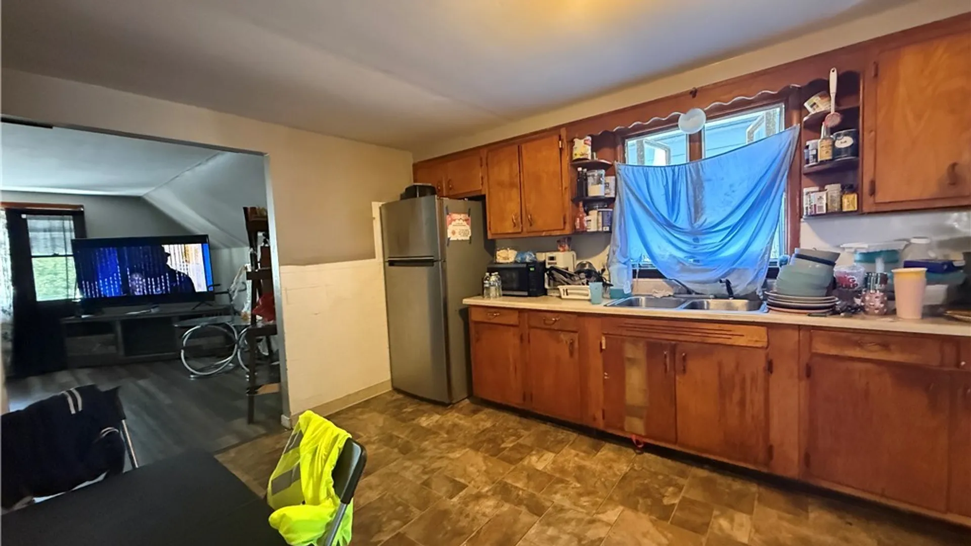 Property at 76 Sattler Avenue, Buffalo, NY 14211 17