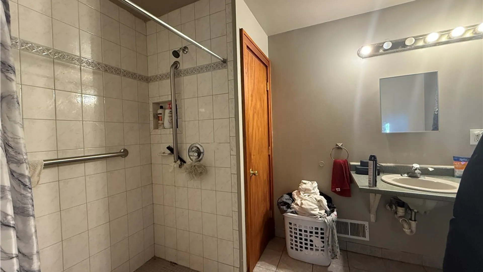 Property at 179 Weaver Street, Buffalo, NY 14206 9
