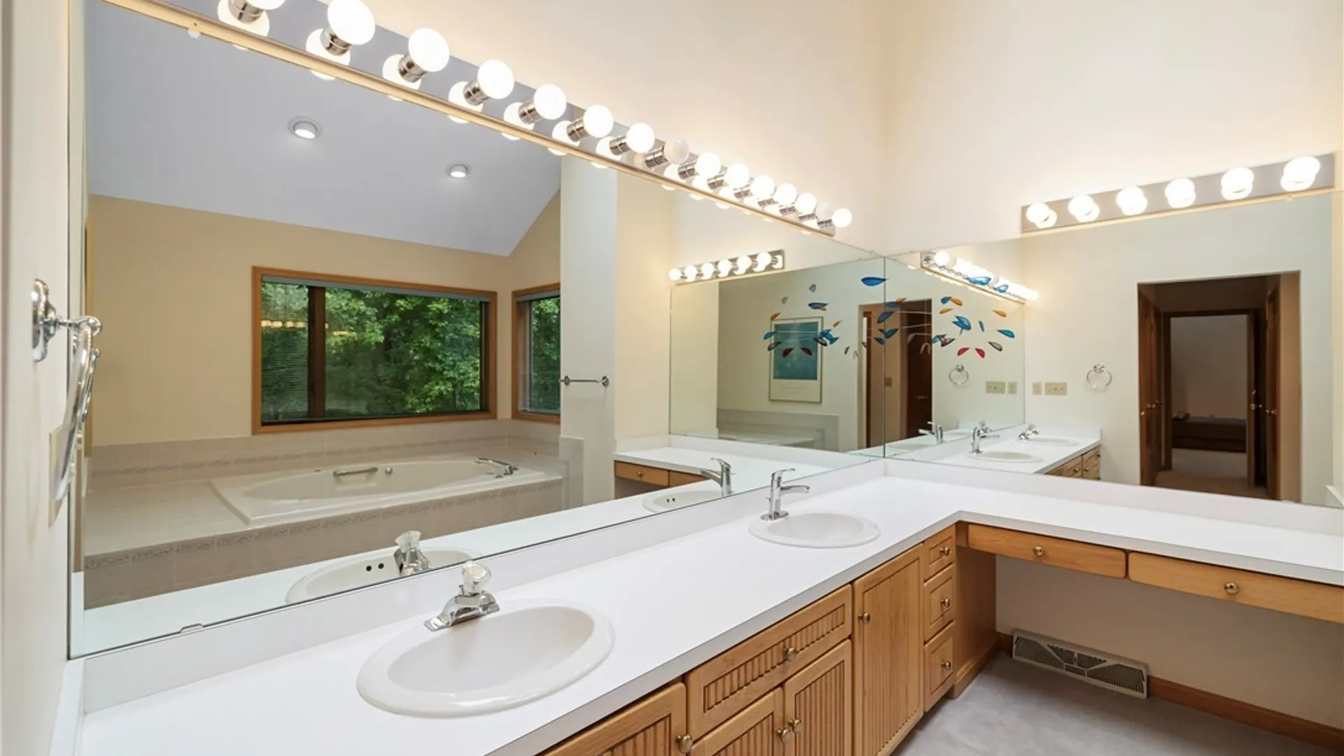 Property at 7936 Halite Course, Manlius, NY 13066 27