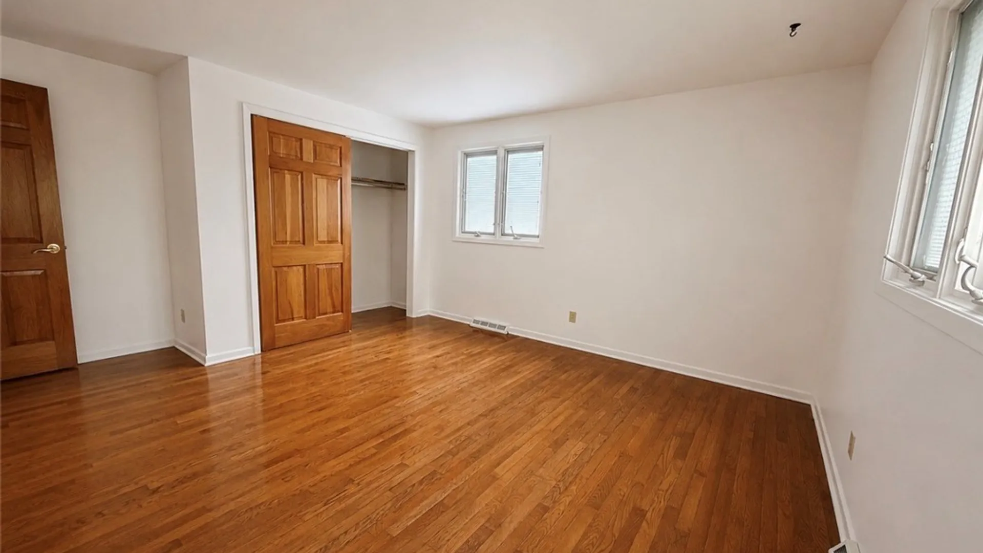 Property at 8 Drake Ext Avenue, Hanover, NY 14136 21
