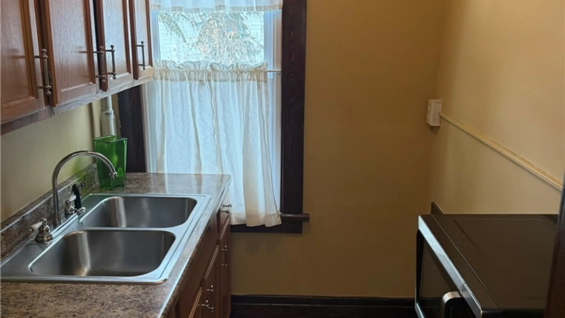 Property at 3686 Seneca Street, West Seneca, NY 14224 10