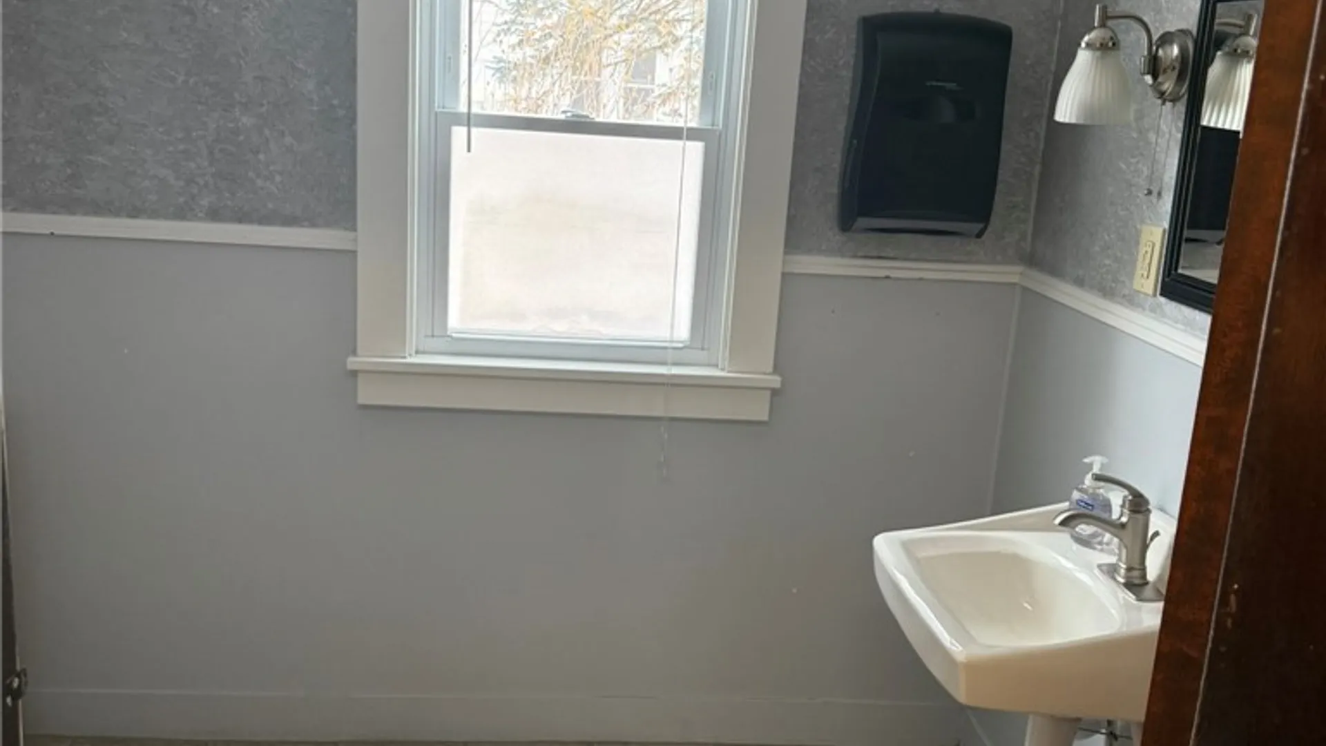 Property at 3686 Seneca Street, West Seneca, NY 14224 11