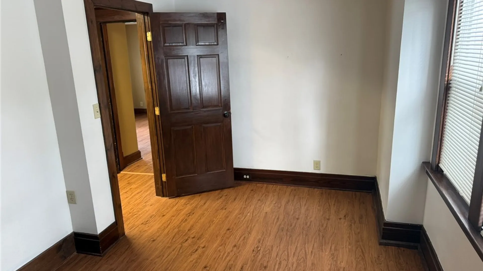 Property at 3686 Seneca Street, West Seneca, NY 14224 16