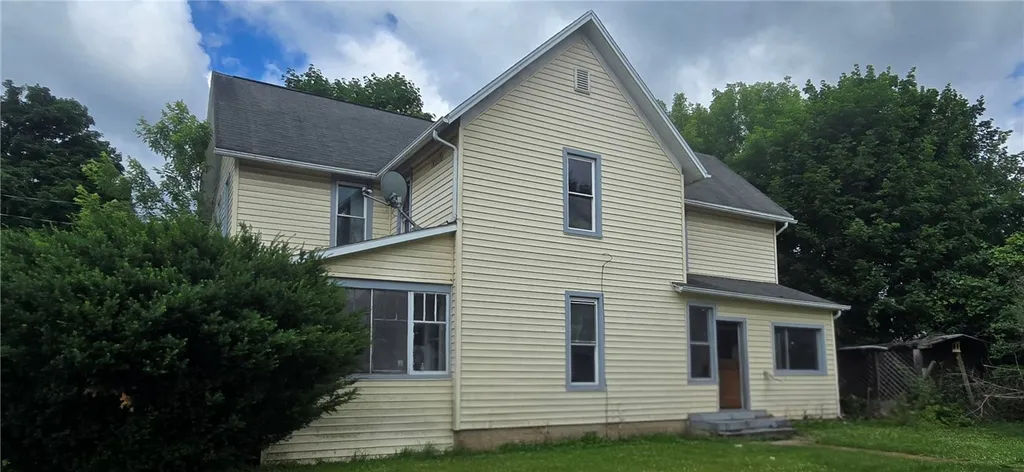 Property at 400 Baty Street, Elmira City, NY 14904