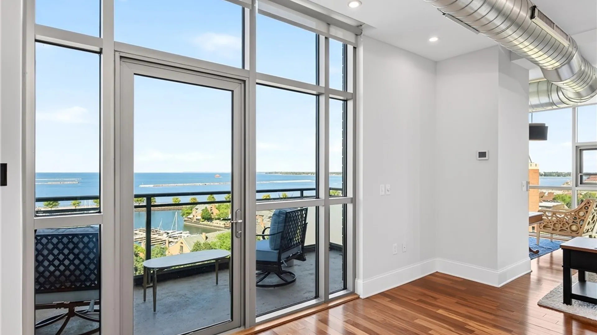 Property at 132 Lakefront Boulevard, Buffalo, NY 14202 18