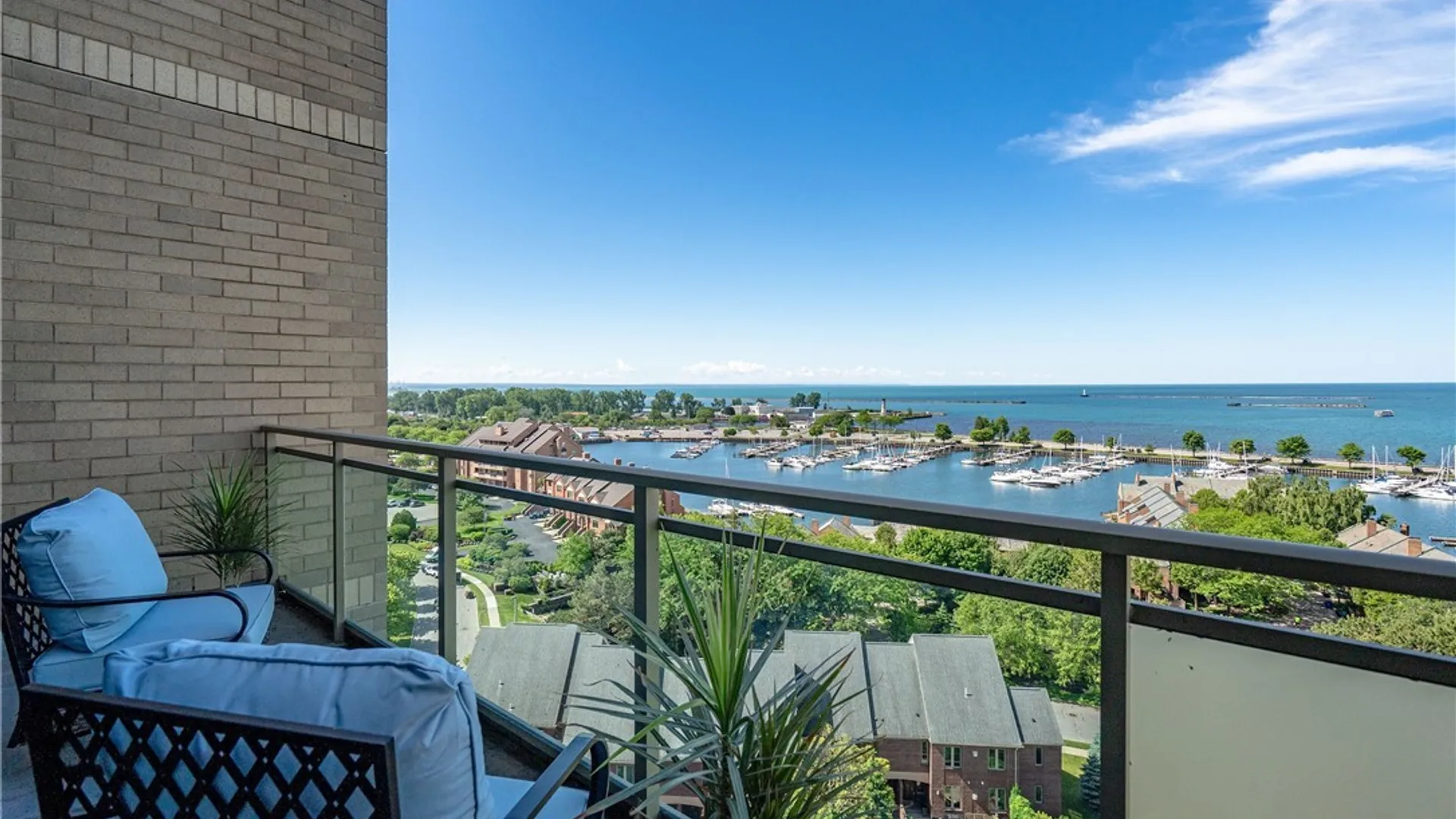 Property at 132 Lakefront Boulevard, Buffalo, NY 14202 20