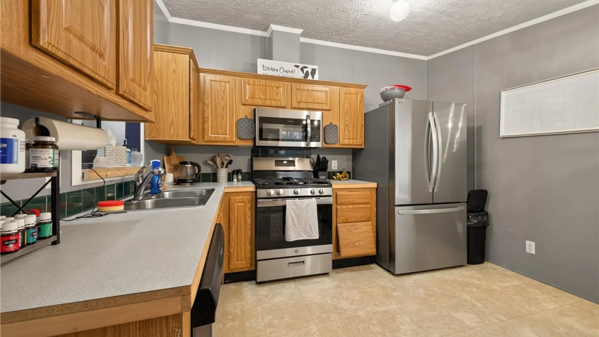 Property at 27 Morgans Run, Manchester, NY 14432 7