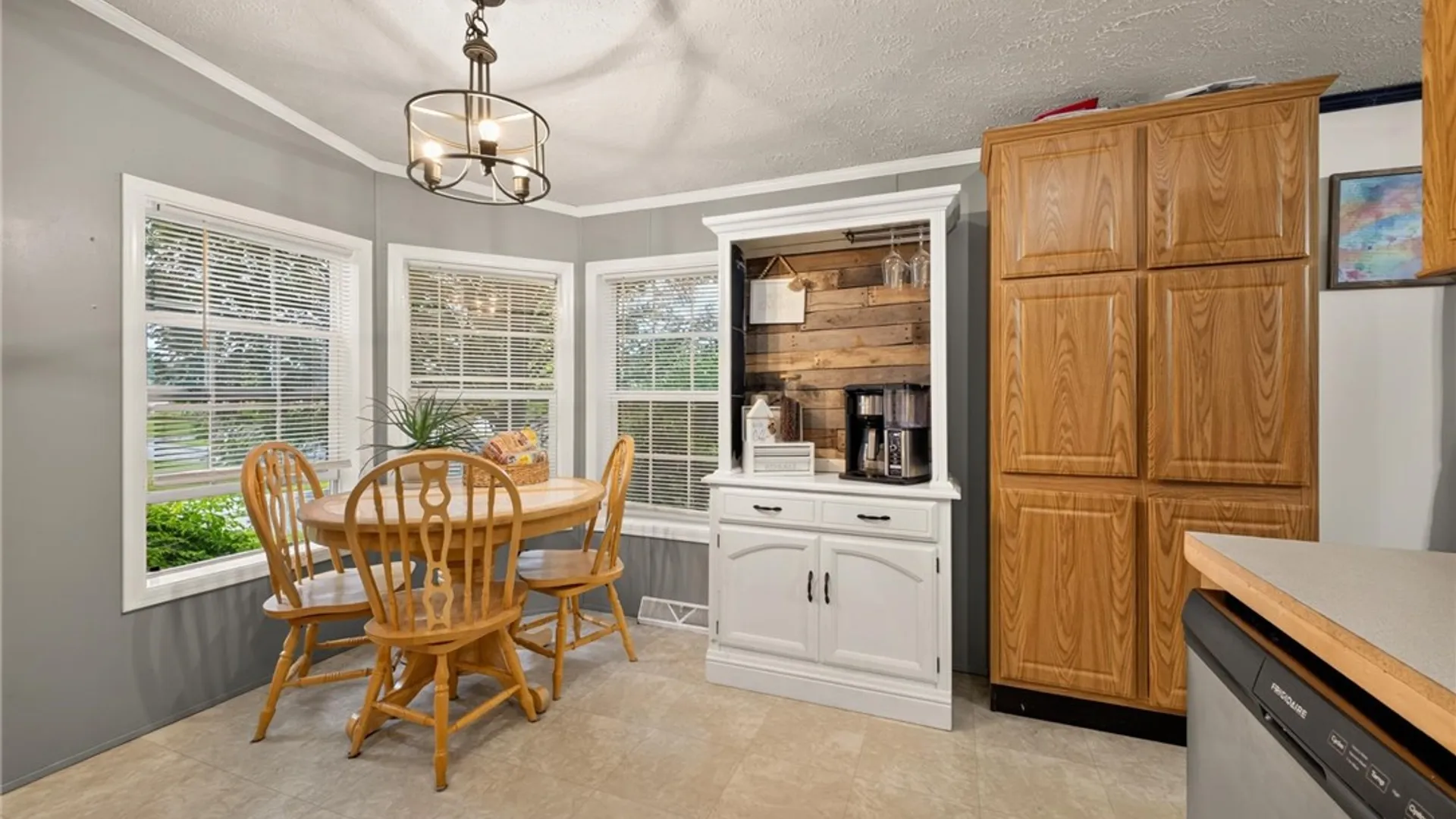 Property at 27 Morgans Run, Manchester, NY 14432 9