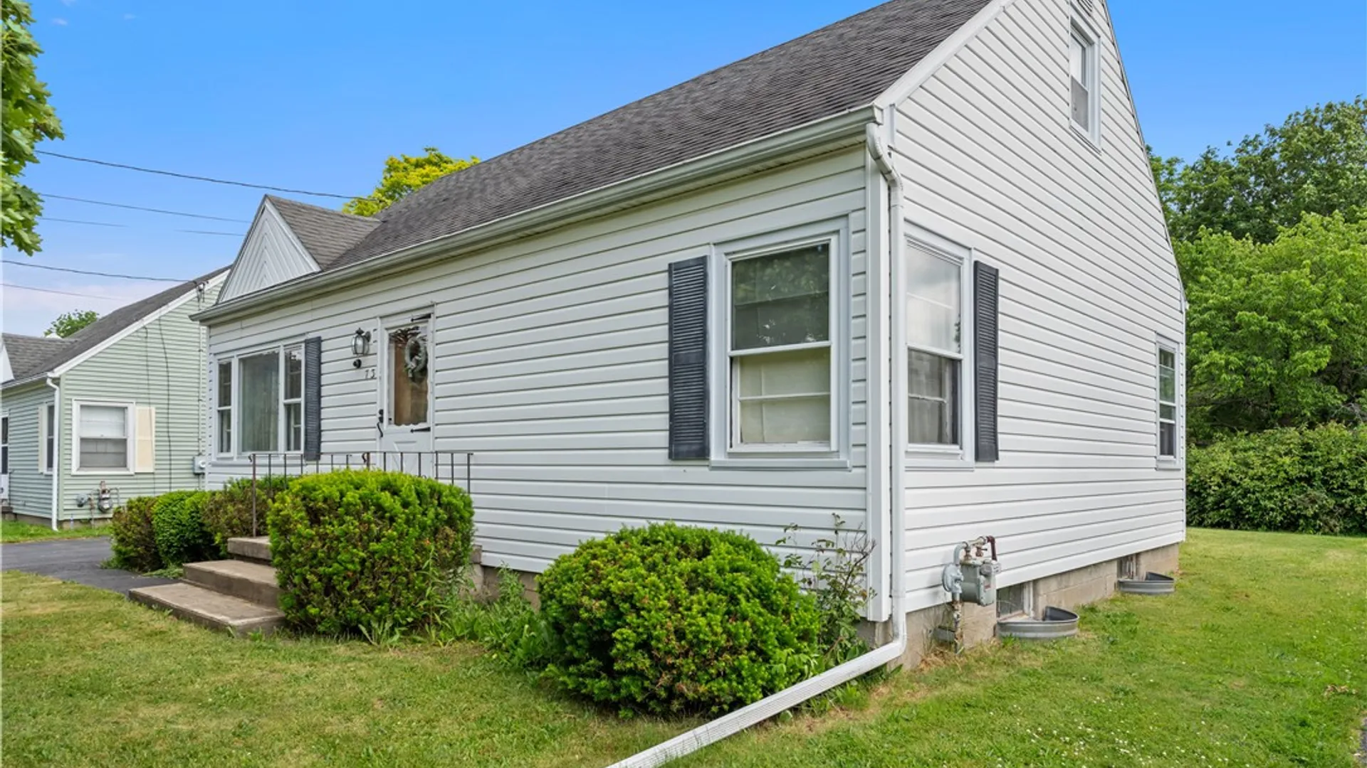 Property at 73 Wright Road, Henrietta, NY 14467 27