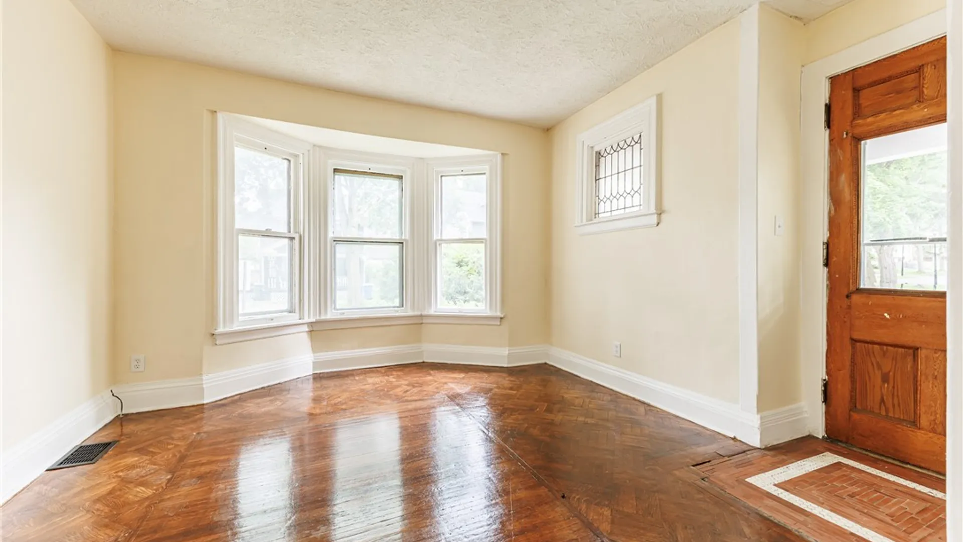 Property at 428 Magee Avenue, Rochester, NY 14613 18