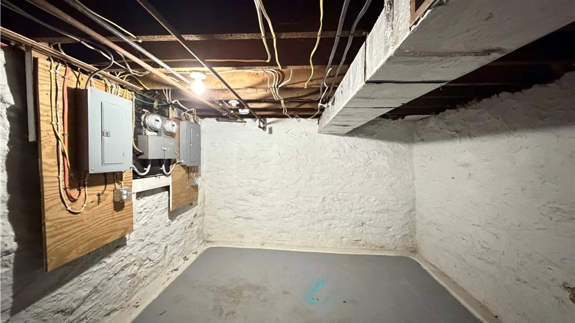 Property at 31 Wildwood Place, Buffalo, NY 14210 21
