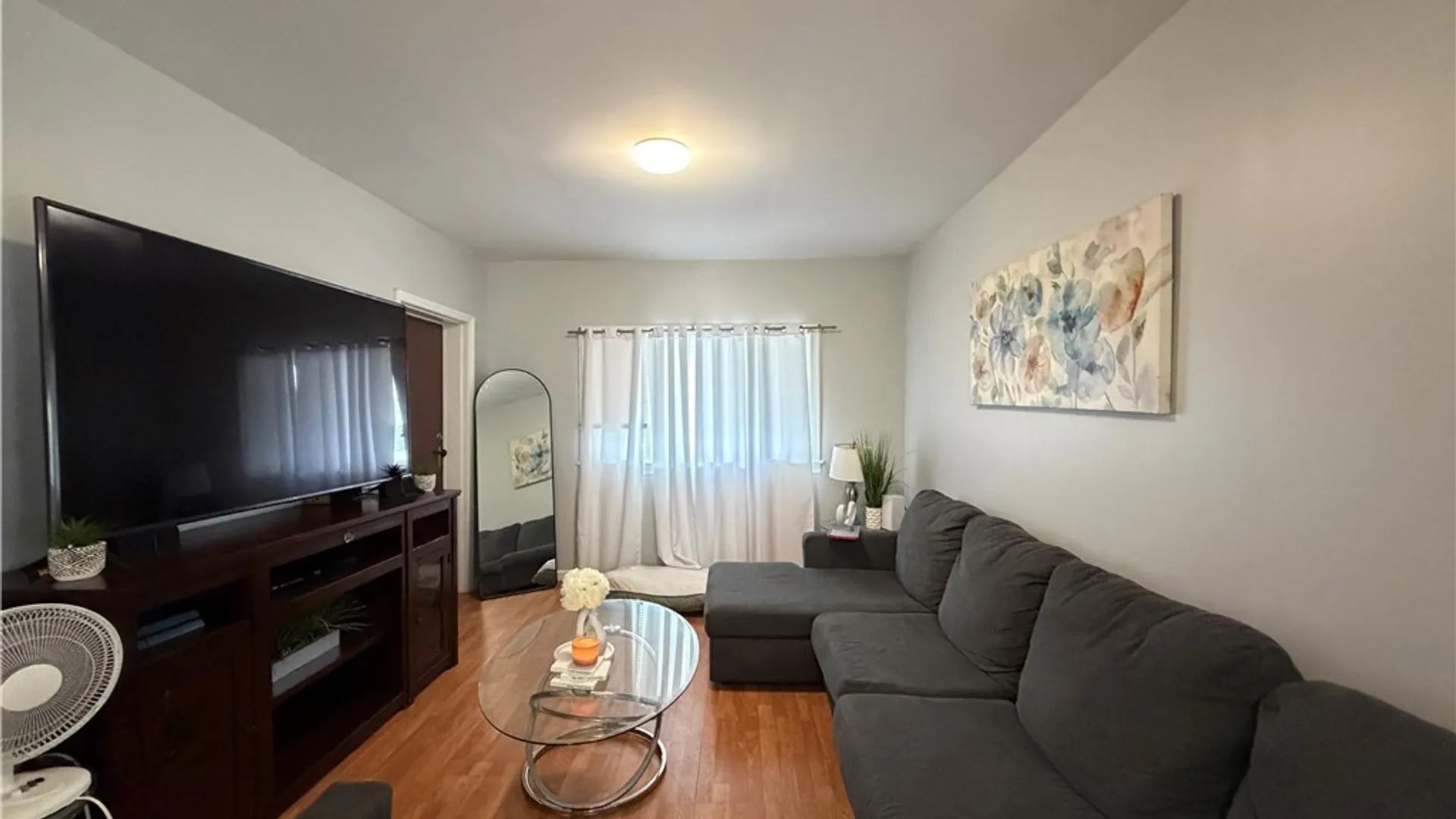 Property at 31 Wildwood Place, Buffalo, NY 14210 6