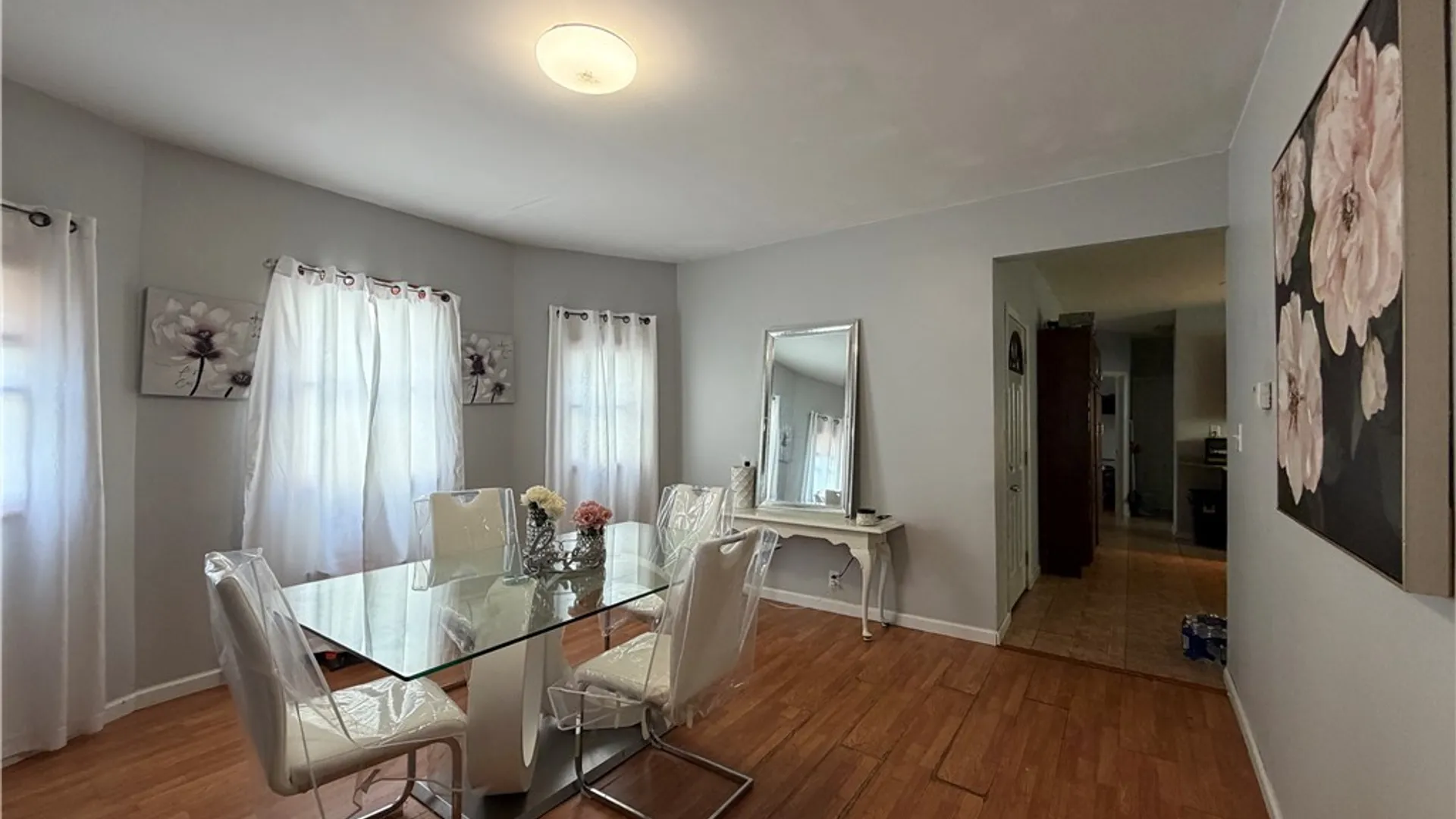 Property at 31 Wildwood Place, Buffalo, NY 14210 7