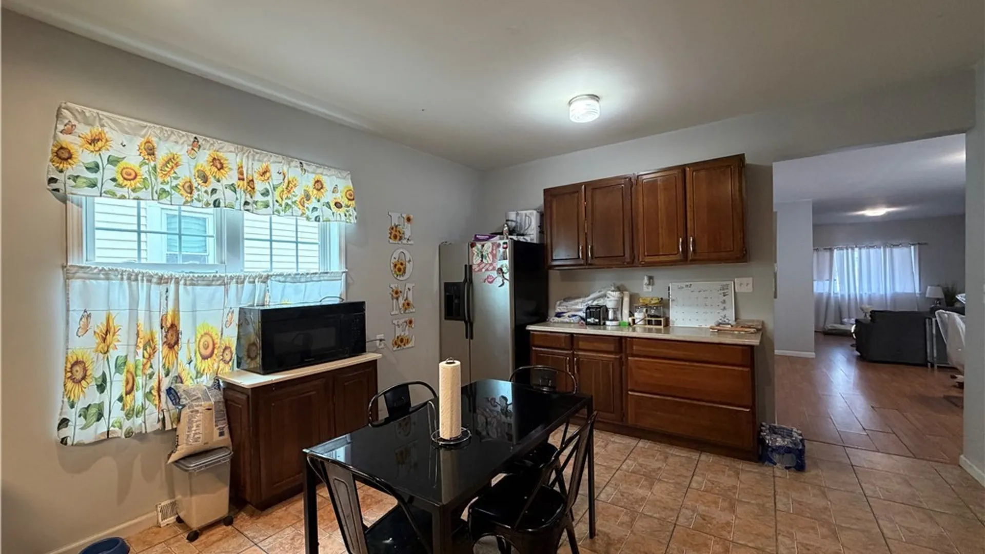 Property at 31 Wildwood Place, Buffalo, NY 14210 9