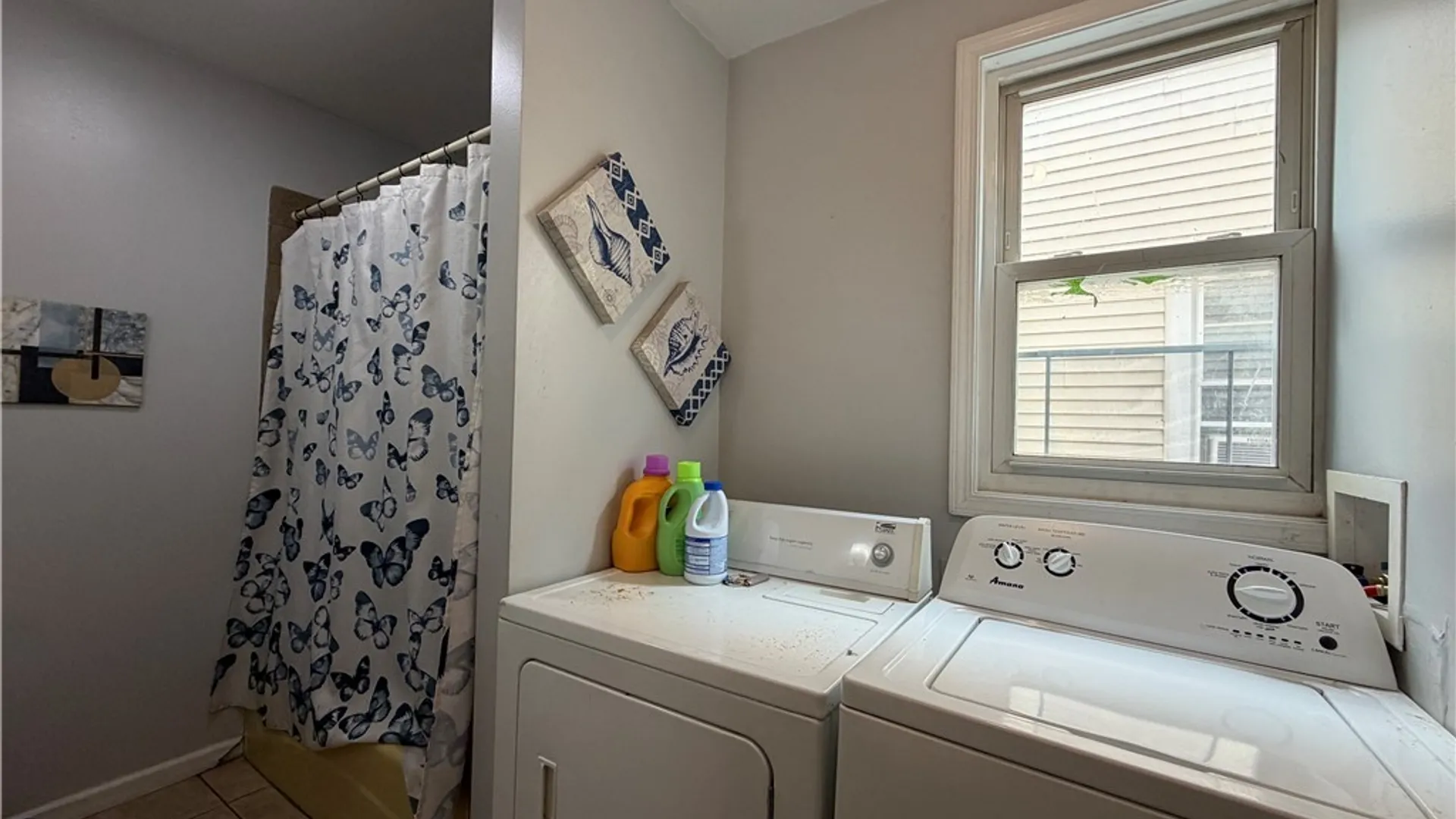 Property at 31 Wildwood Place, Buffalo, NY 14210 13