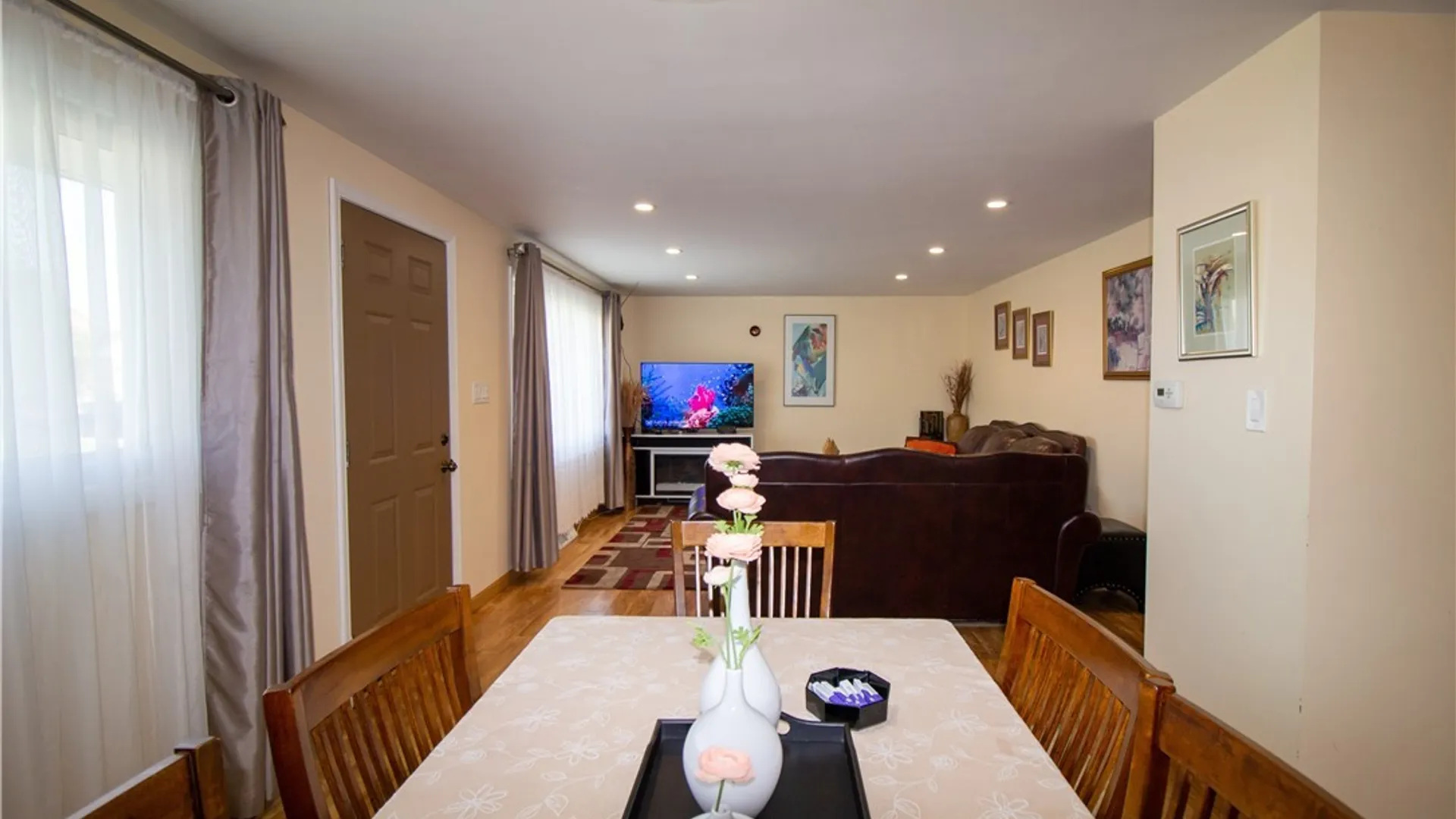 Property at 60 Joanne Lane, Cheektowaga, NY 14227 10