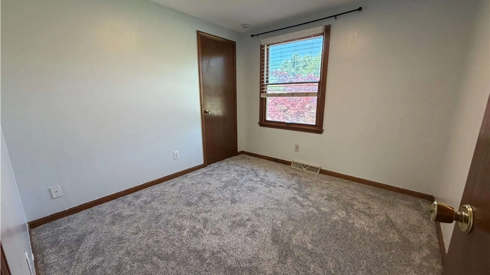 Property at 783 N French Road, Amherst, NY 14228 11