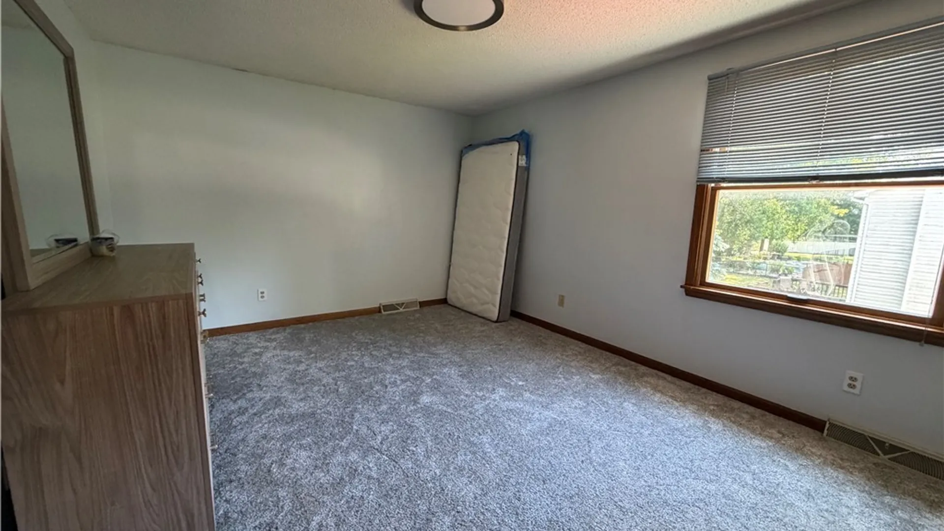 Property at 783 N French Road, Amherst, NY 14228 14