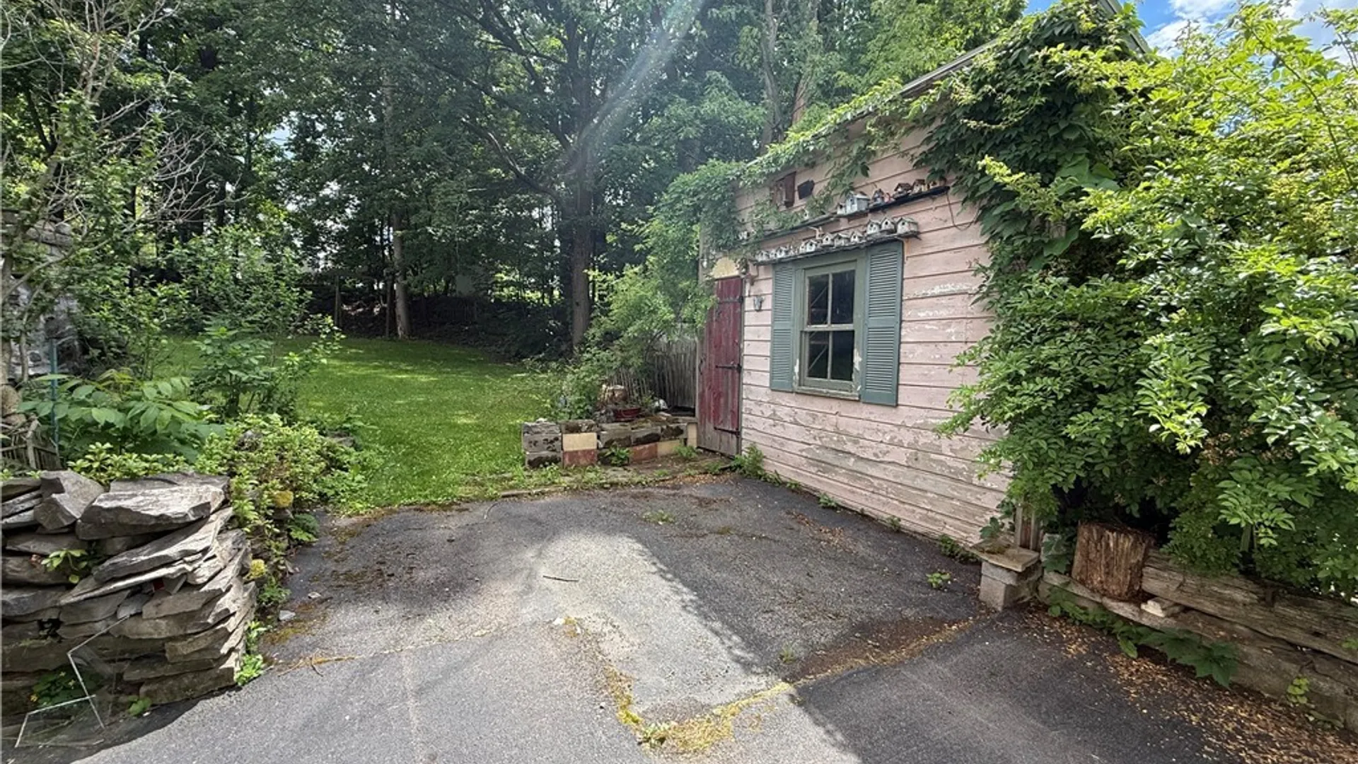 Property at 211 Center Street, Manlius, NY 13066 4
