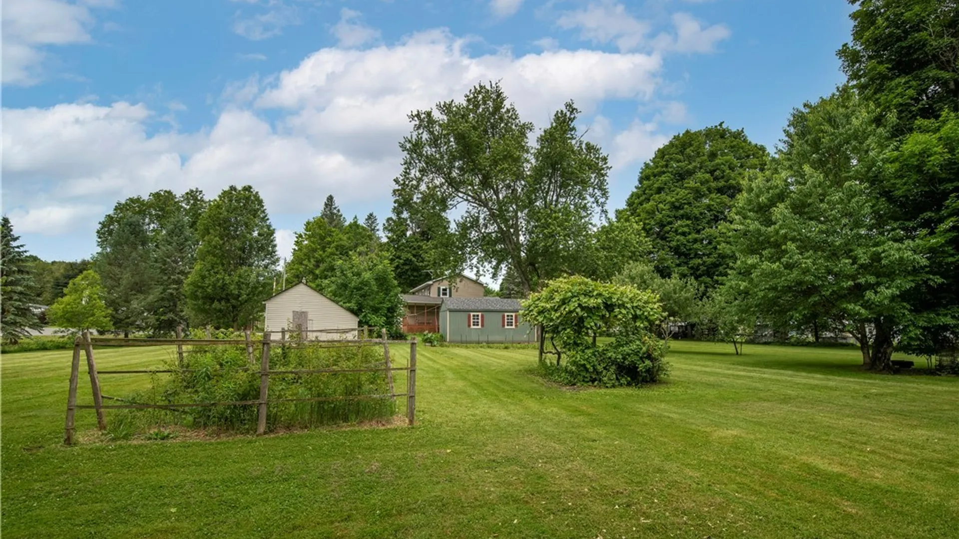 Property at 2494 North Road, Augusta, NY 13425 43