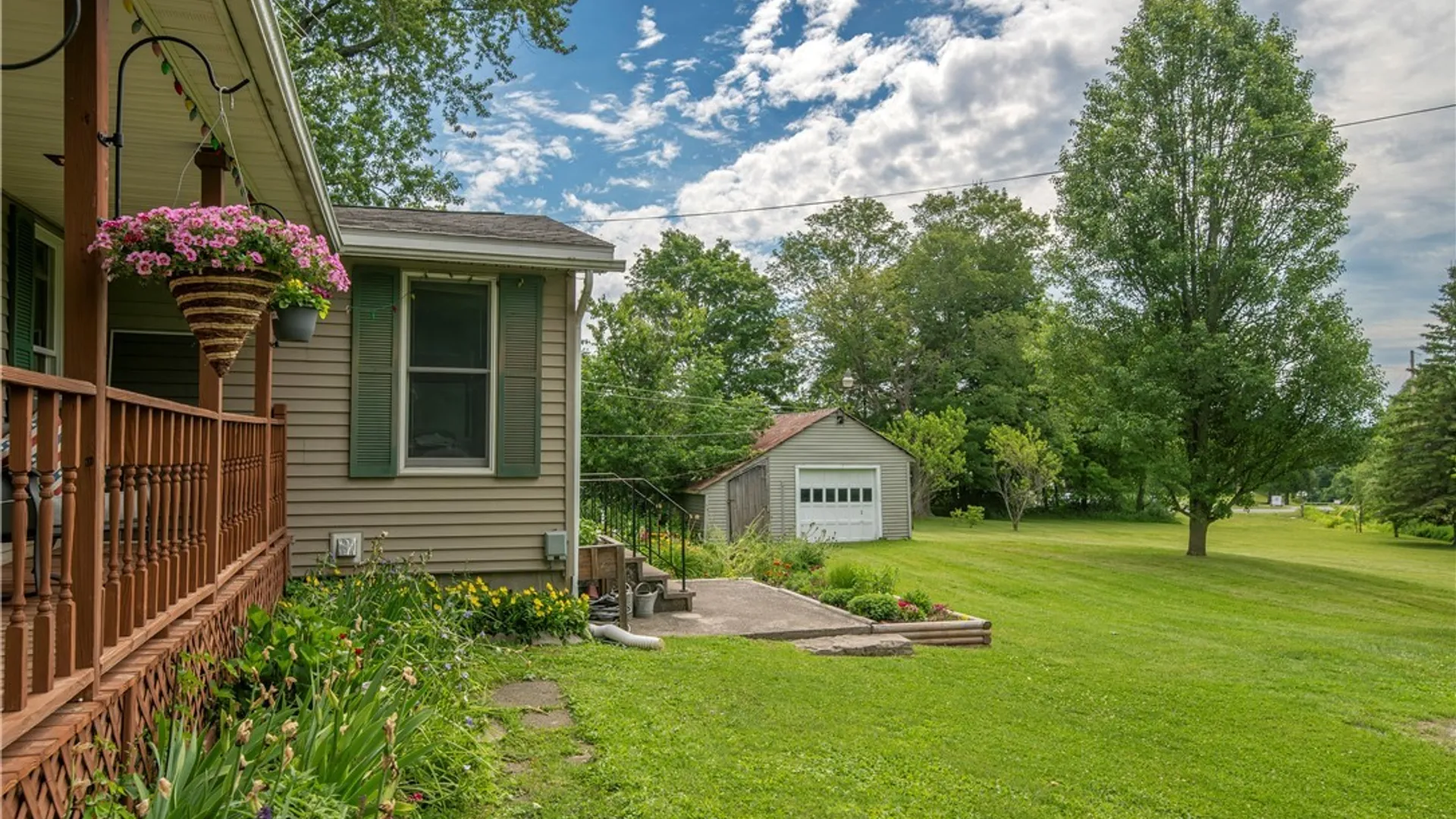 Property at 2494 North Road, Augusta, NY 13425 6