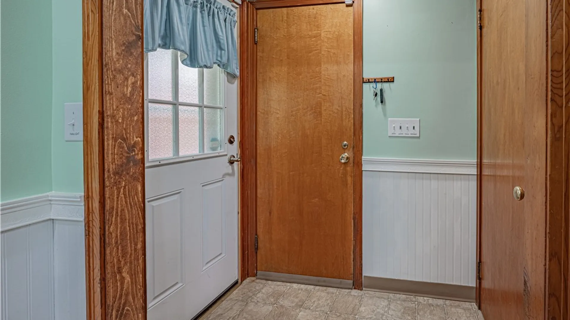 Property at 141 Elizabeth Street, Ridgeway, NY 14103 8