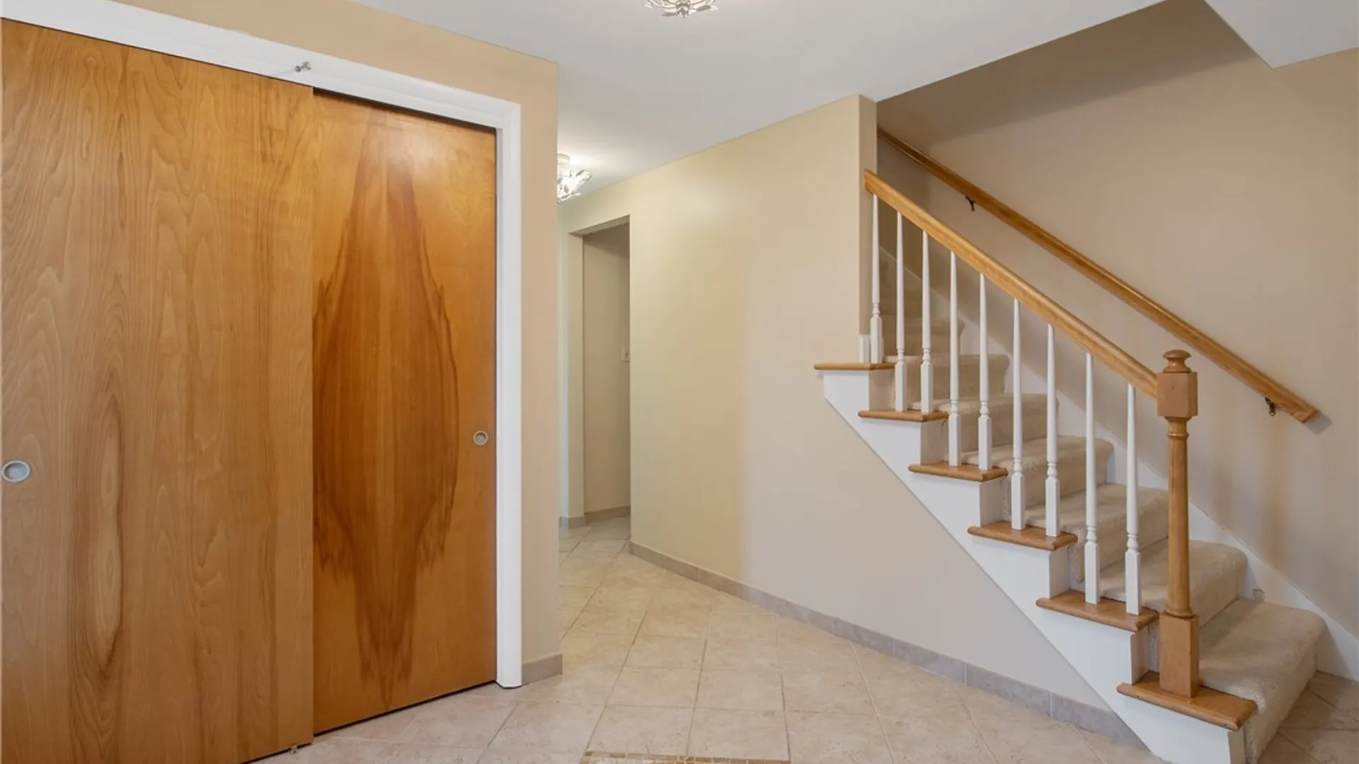 Property at 102 Croyden Lane, DeWitt, NY 13224 4