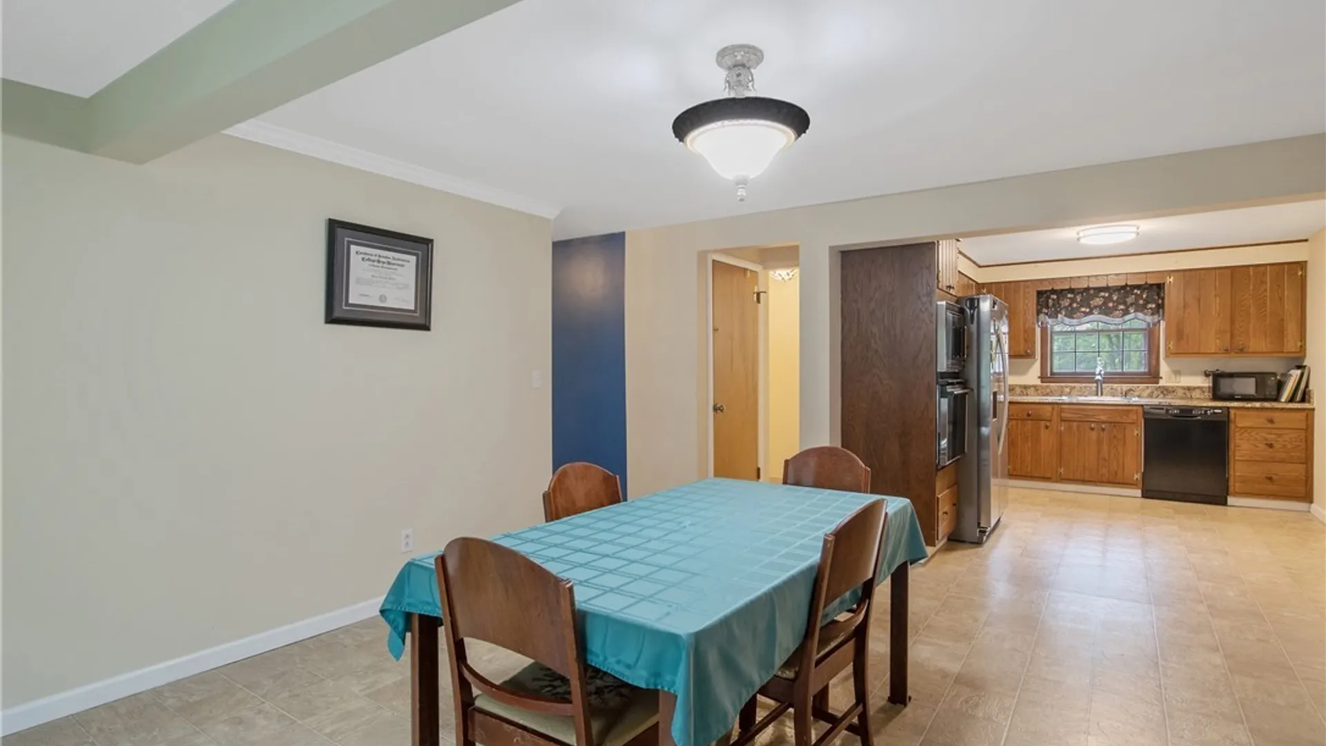 Property at 102 Croyden Lane, DeWitt, NY 13224 13