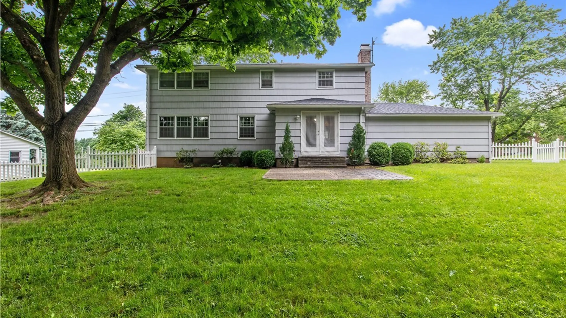 Property at 102 Croyden Lane, DeWitt, NY 13224 34
