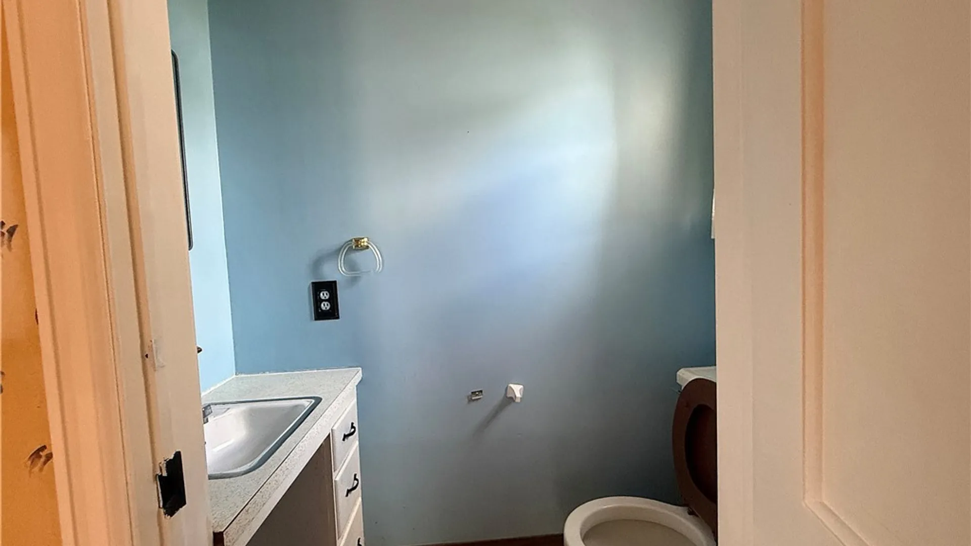 Property at 11 Copley, Amherst, NY 14221 23