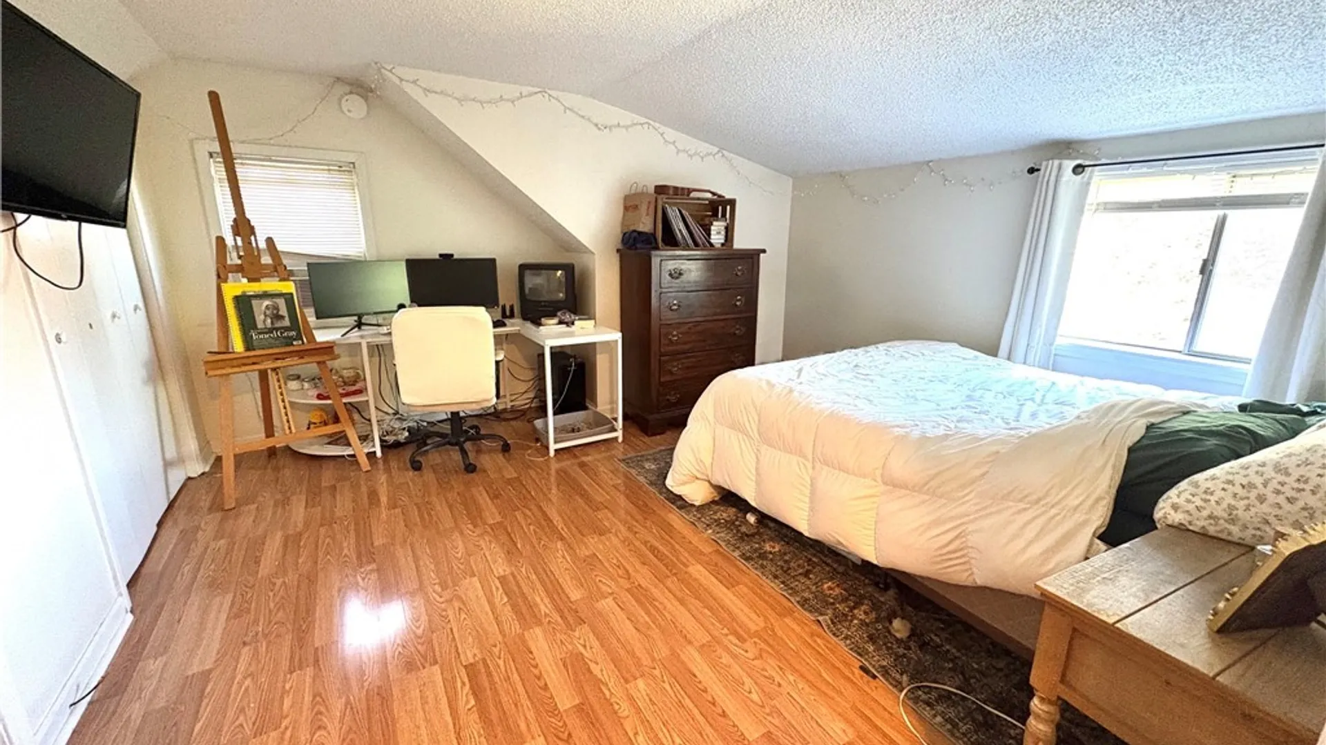 Property at 4765 N Bailey Avenue, Amherst, NY 14226 16