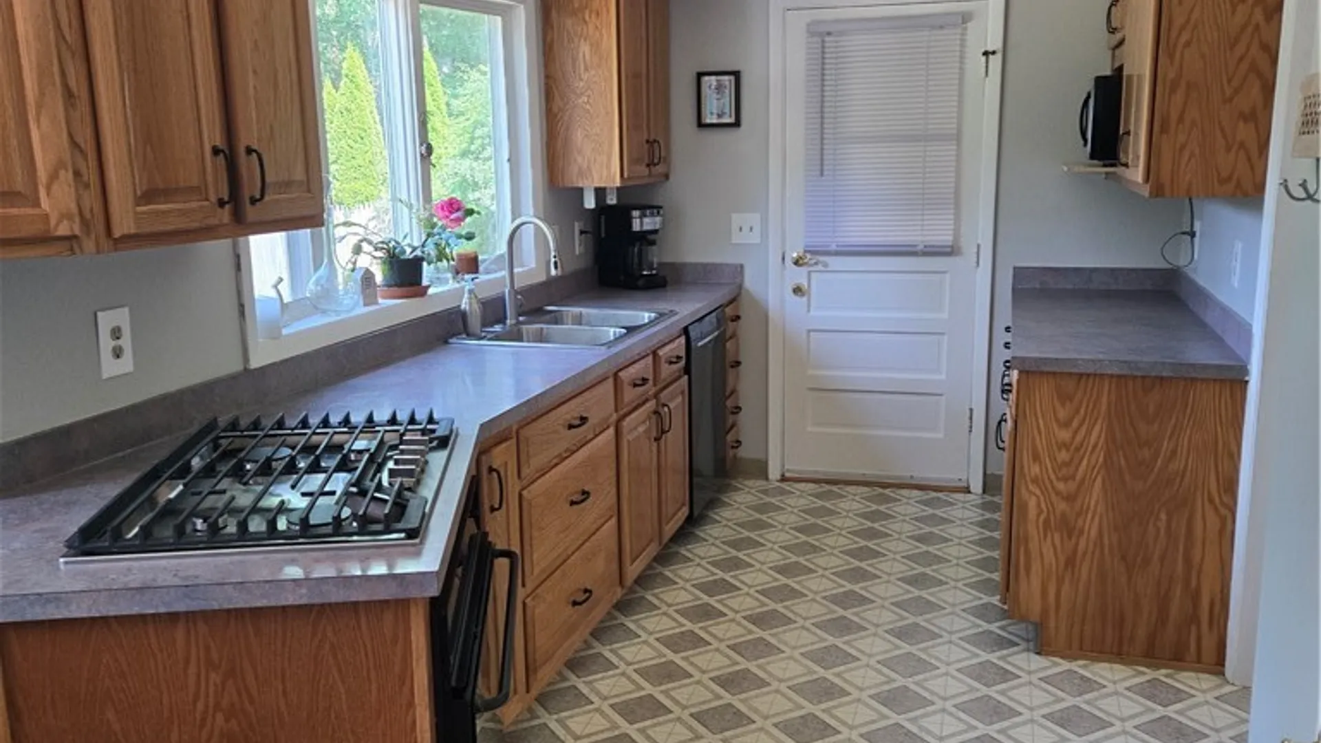 Property at 306 Helfer Lane, Manlius, NY 13116 6
