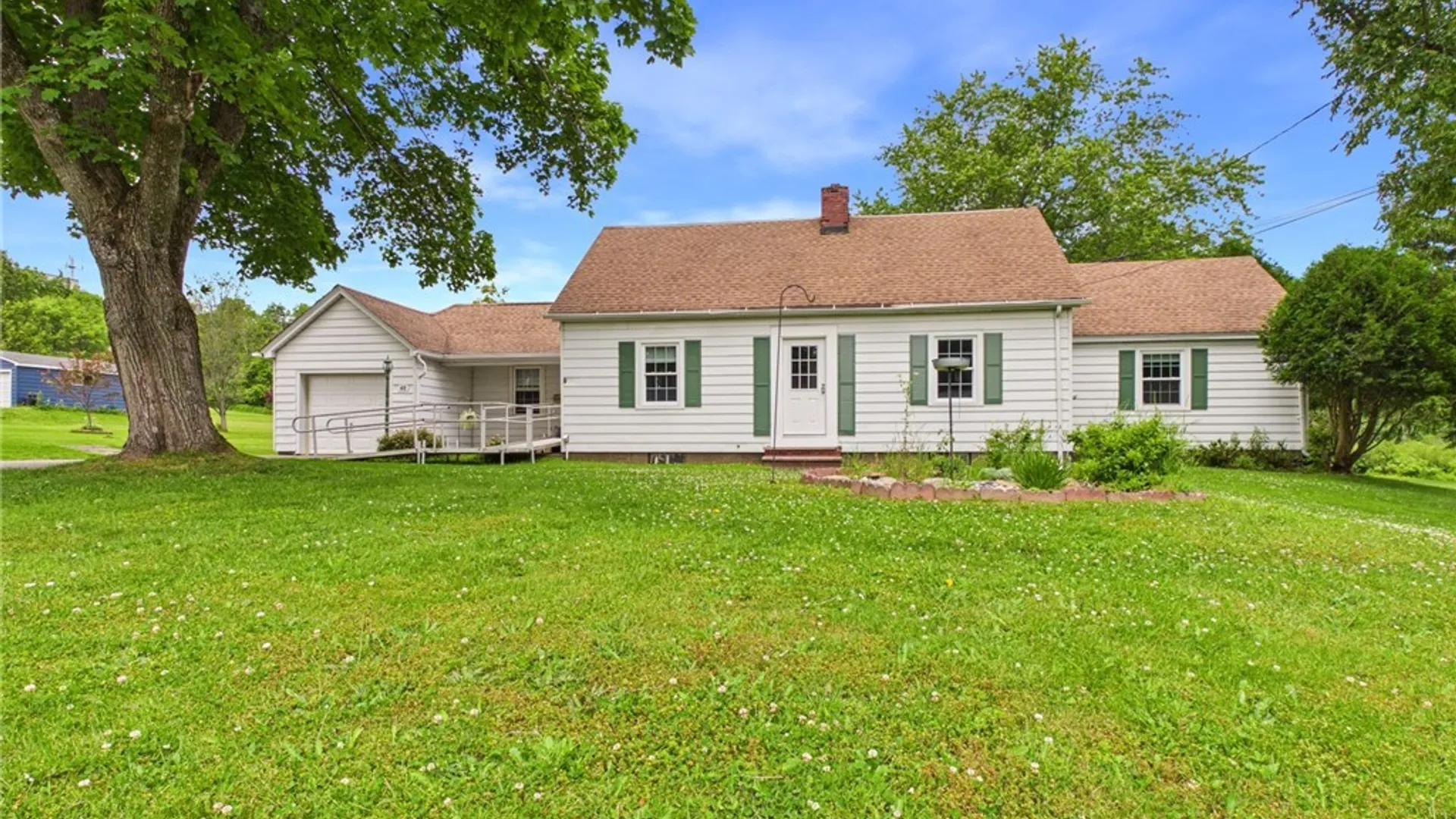 Property at 40 E Chautauqua Street, Chautauqua, NY 14757 31