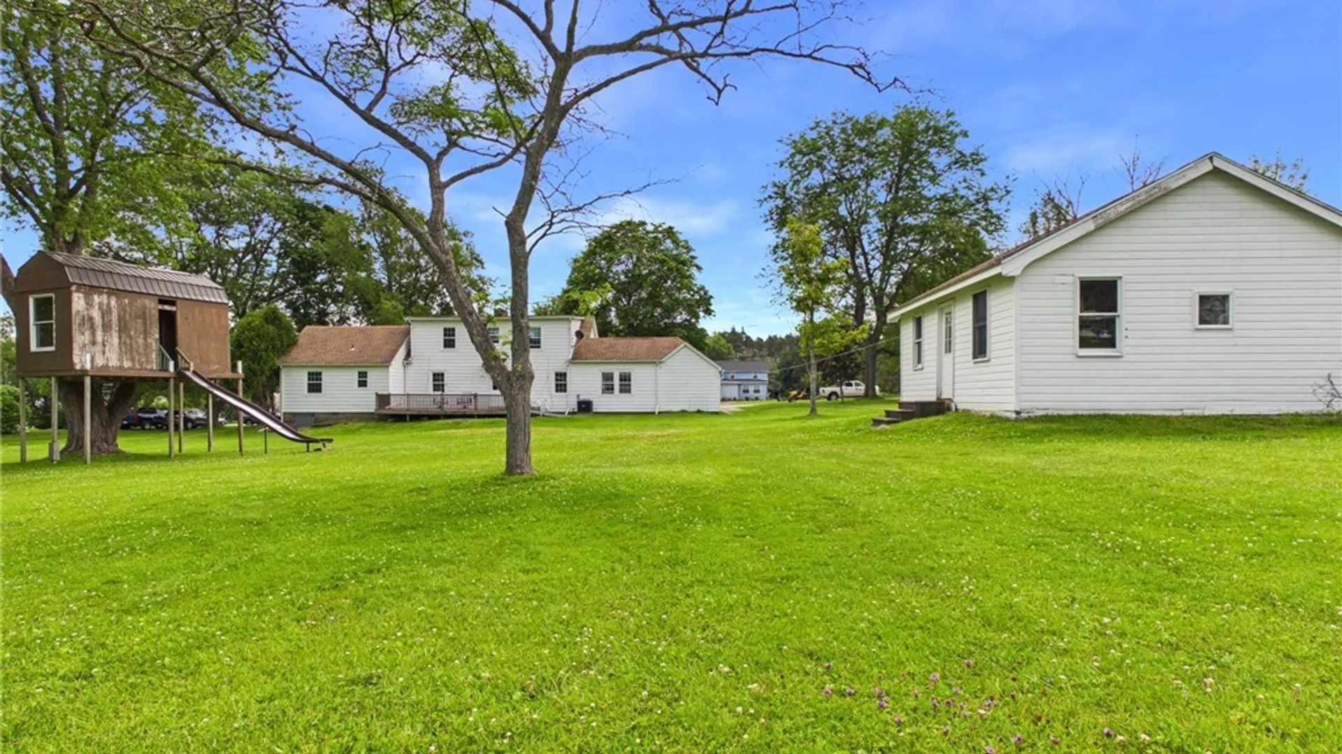 Property at 40 E Chautauqua Street, Chautauqua, NY 14757 39