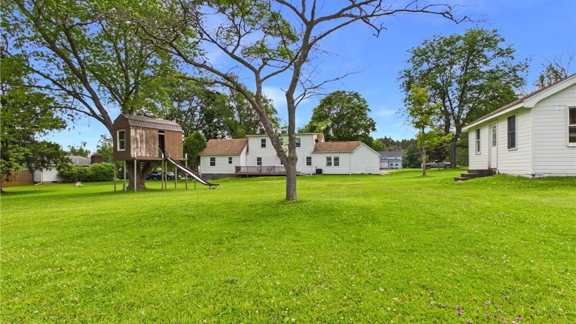 Property at 40 E Chautauqua Street, Chautauqua, NY 14757 33