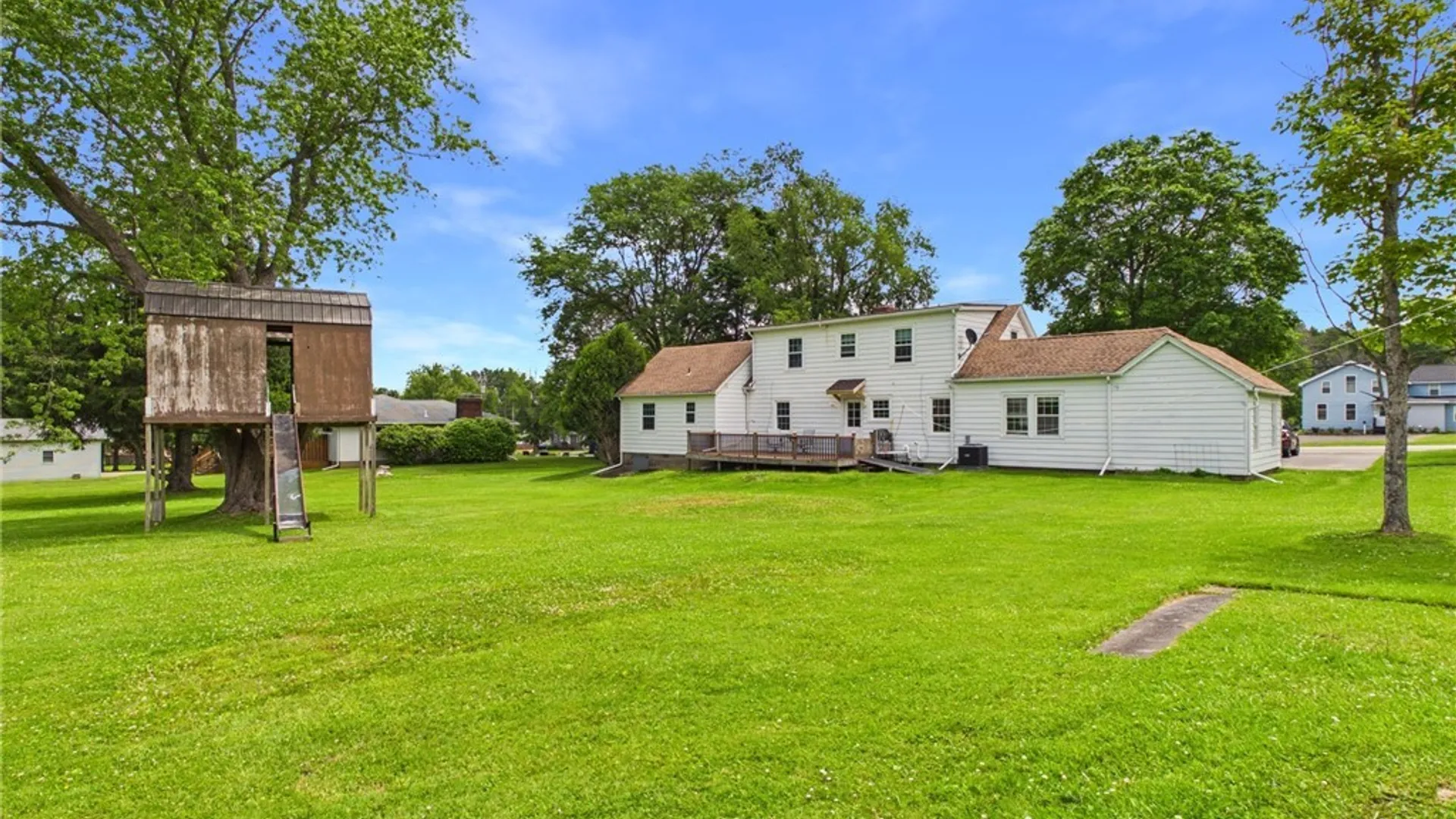Property at 40 E Chautauqua Street, Chautauqua, NY 14757 37