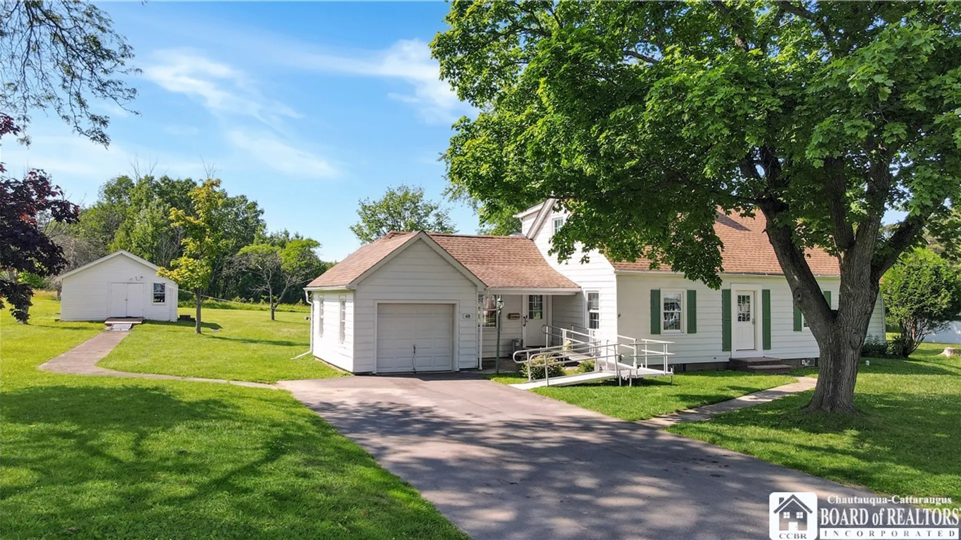 Property at 40 E Chautauqua Street, Chautauqua, NY 14757 32