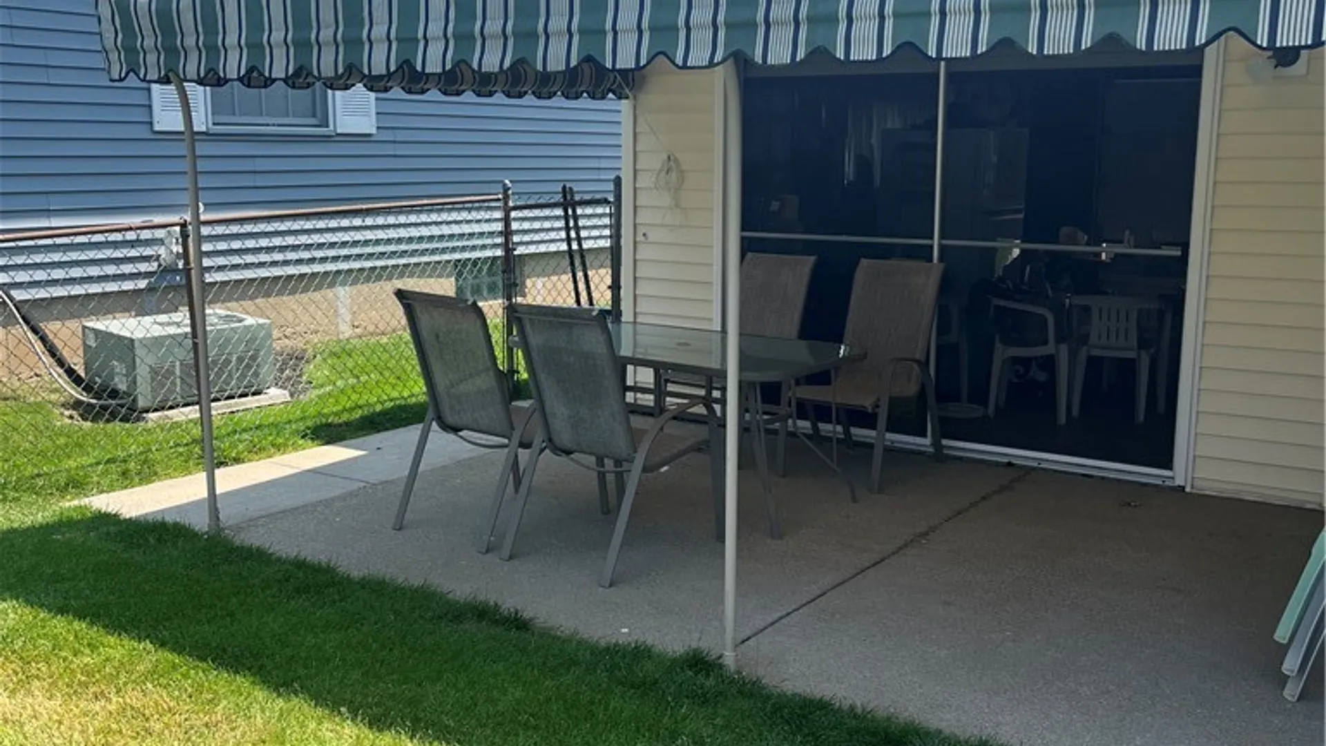 Property at 80 Knollwood Drive, Cheektowaga, NY 14227 3