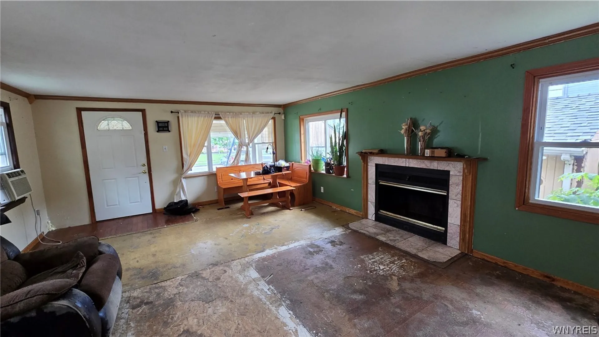 Property at 312 77th Street, Niagara Falls, NY 14304 5
