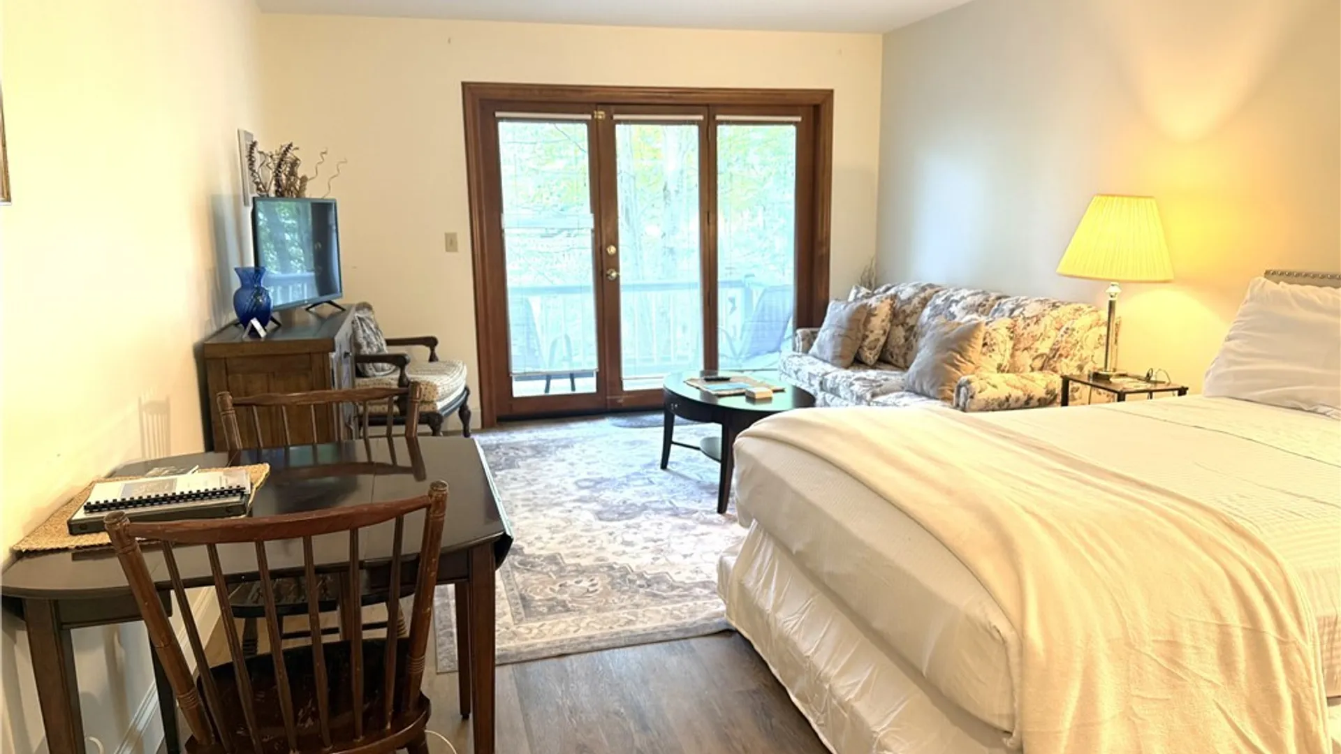 Property at 1 Pratt Avenue, Chautauqua, NY 14722 4