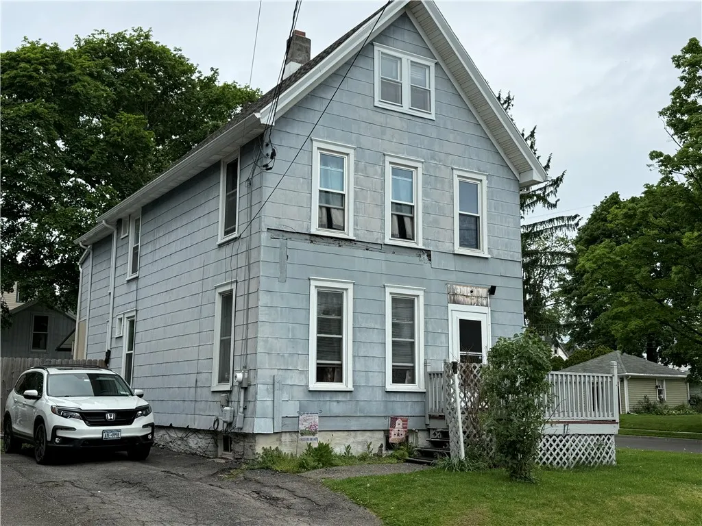 Property at 17 Howard Avenue, Binghamton, NY 13904