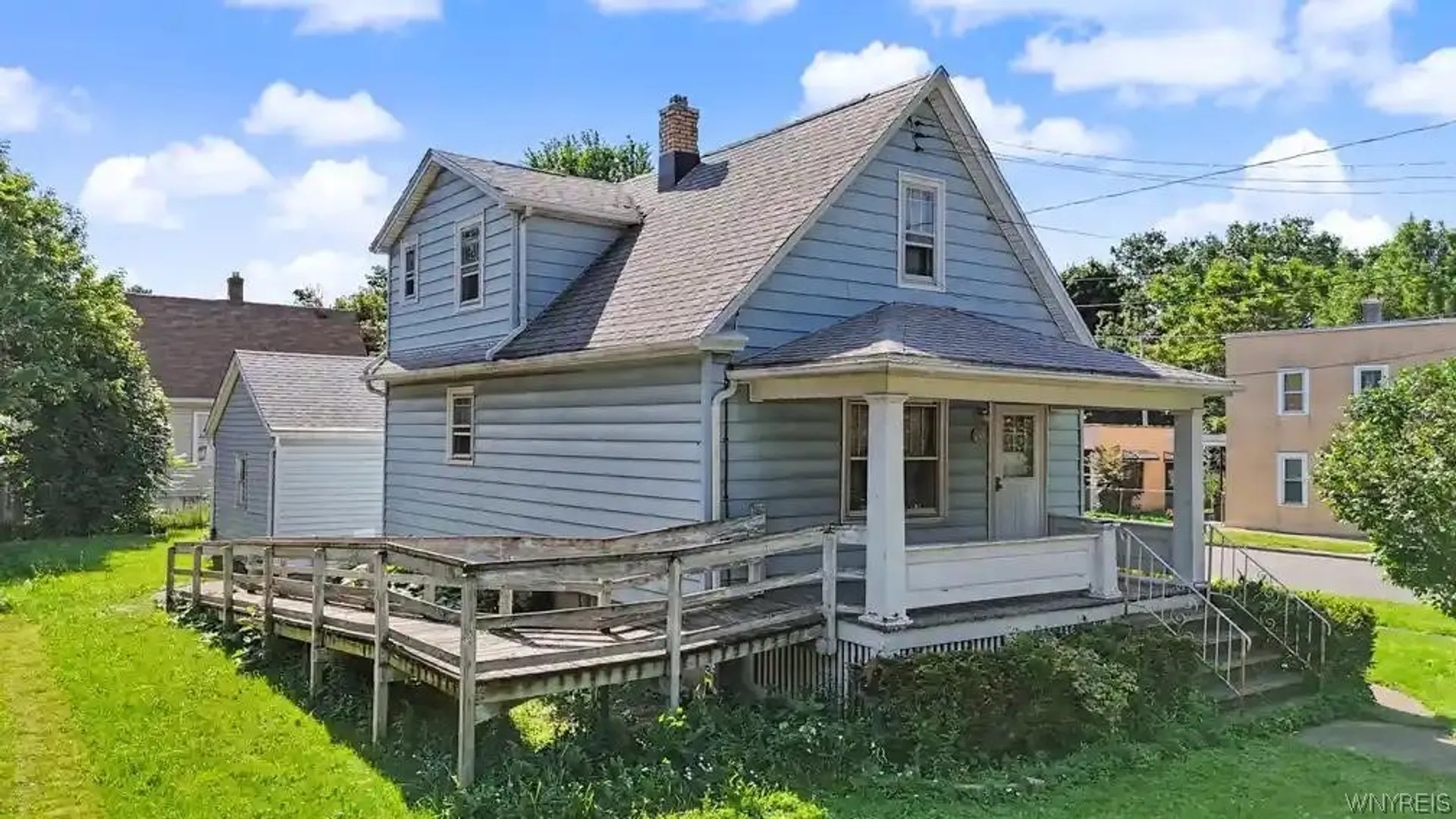 Property at 457 27th Street, Niagara Falls, NY 14303 4