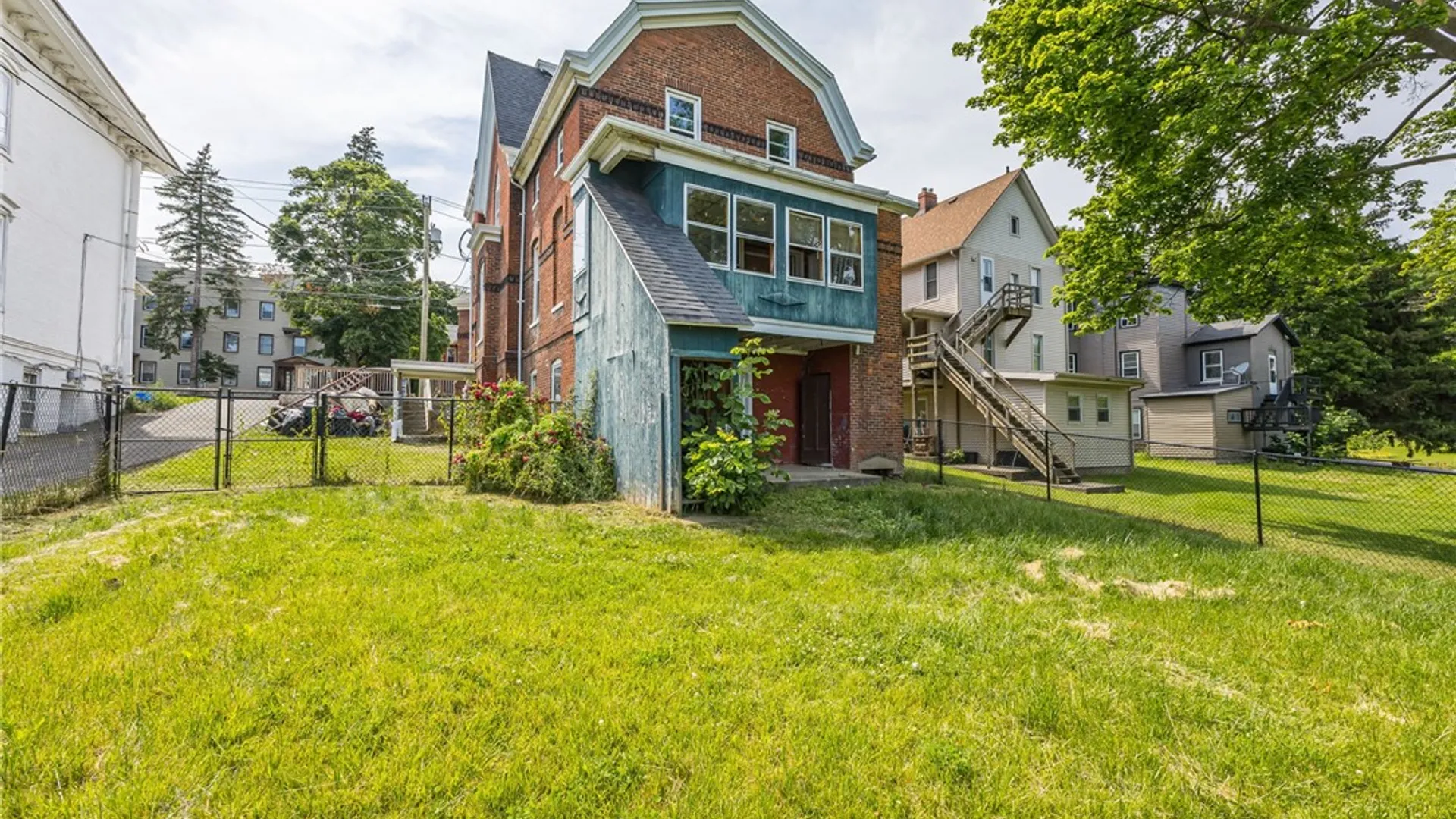 Property at 39 Genesee Street, Geneva Town, NY 14456 34