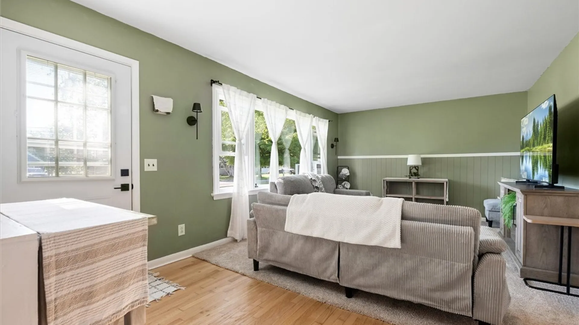 Property at 105 Throop Avenue, Auburn, NY 13021 6