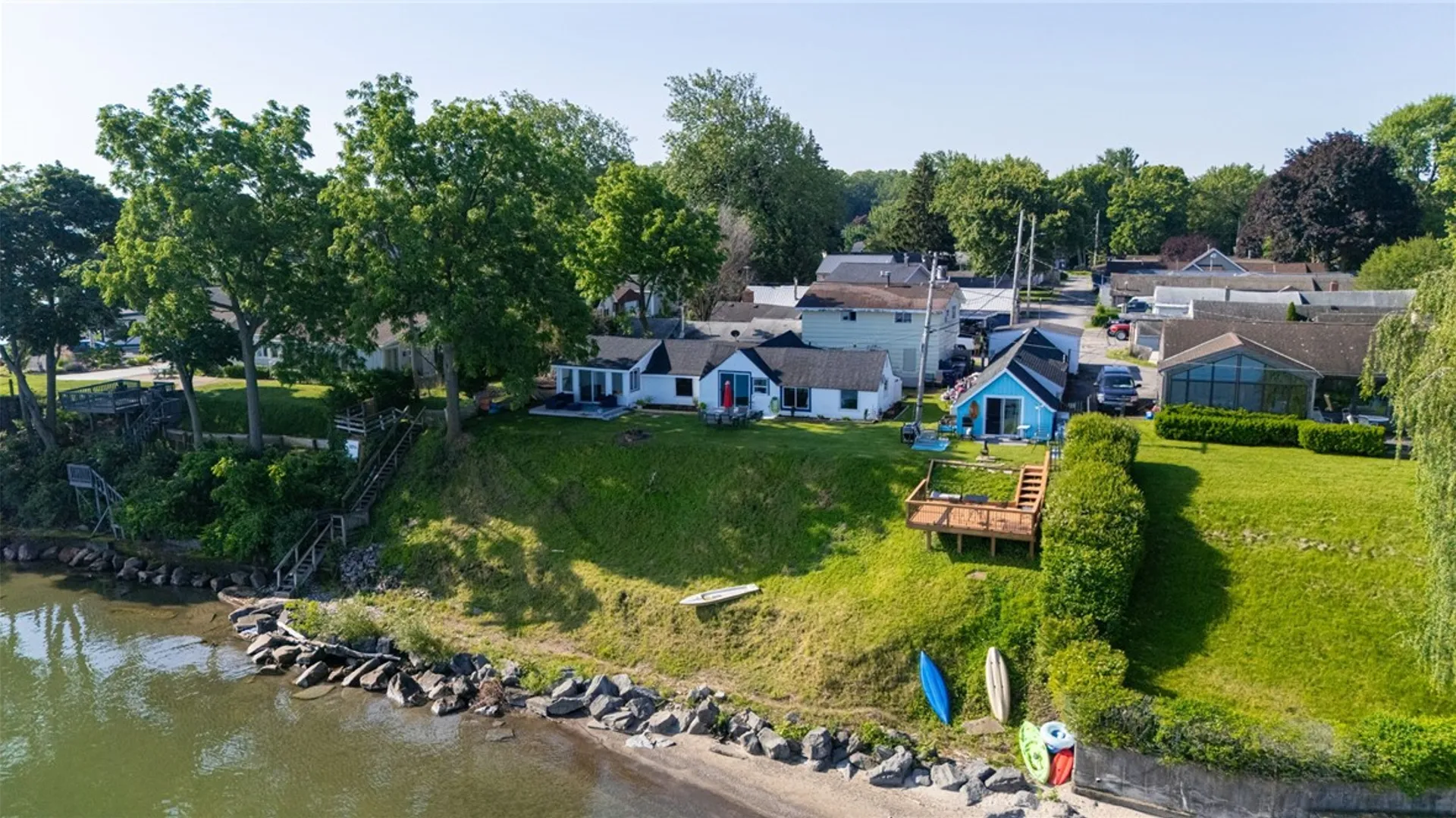 Property at 489 Lake Front, Irondequoit, NY 14617 4