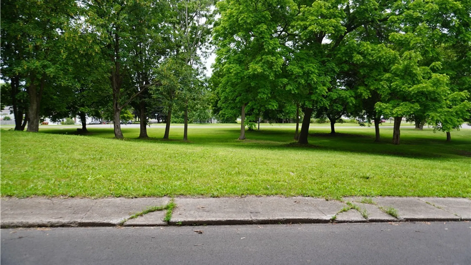 Property at 101 E 10th Street, Oswego, NY 13126 3