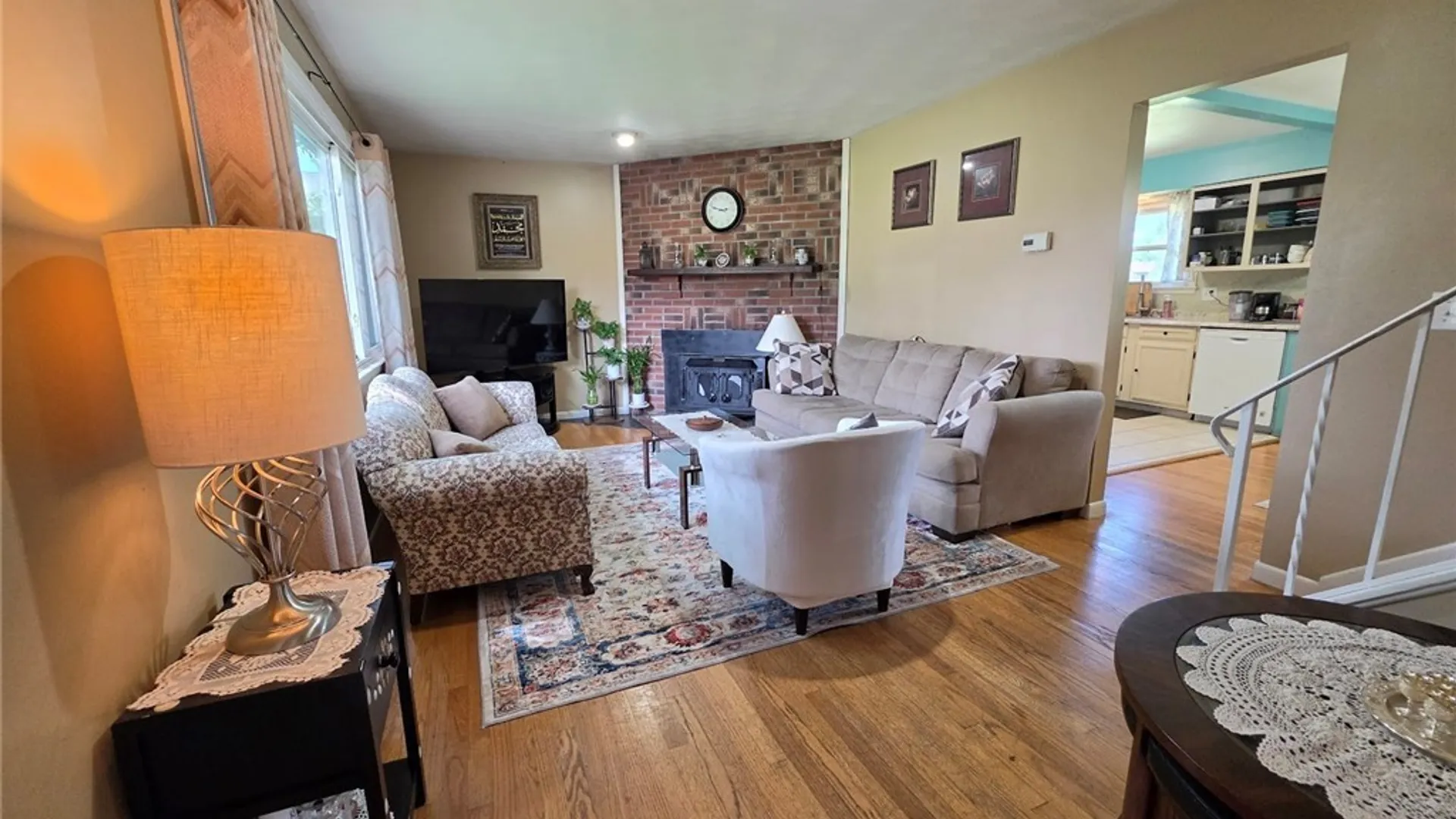 Property at 17 Hummingbird Path, Clay, NY 13090 6